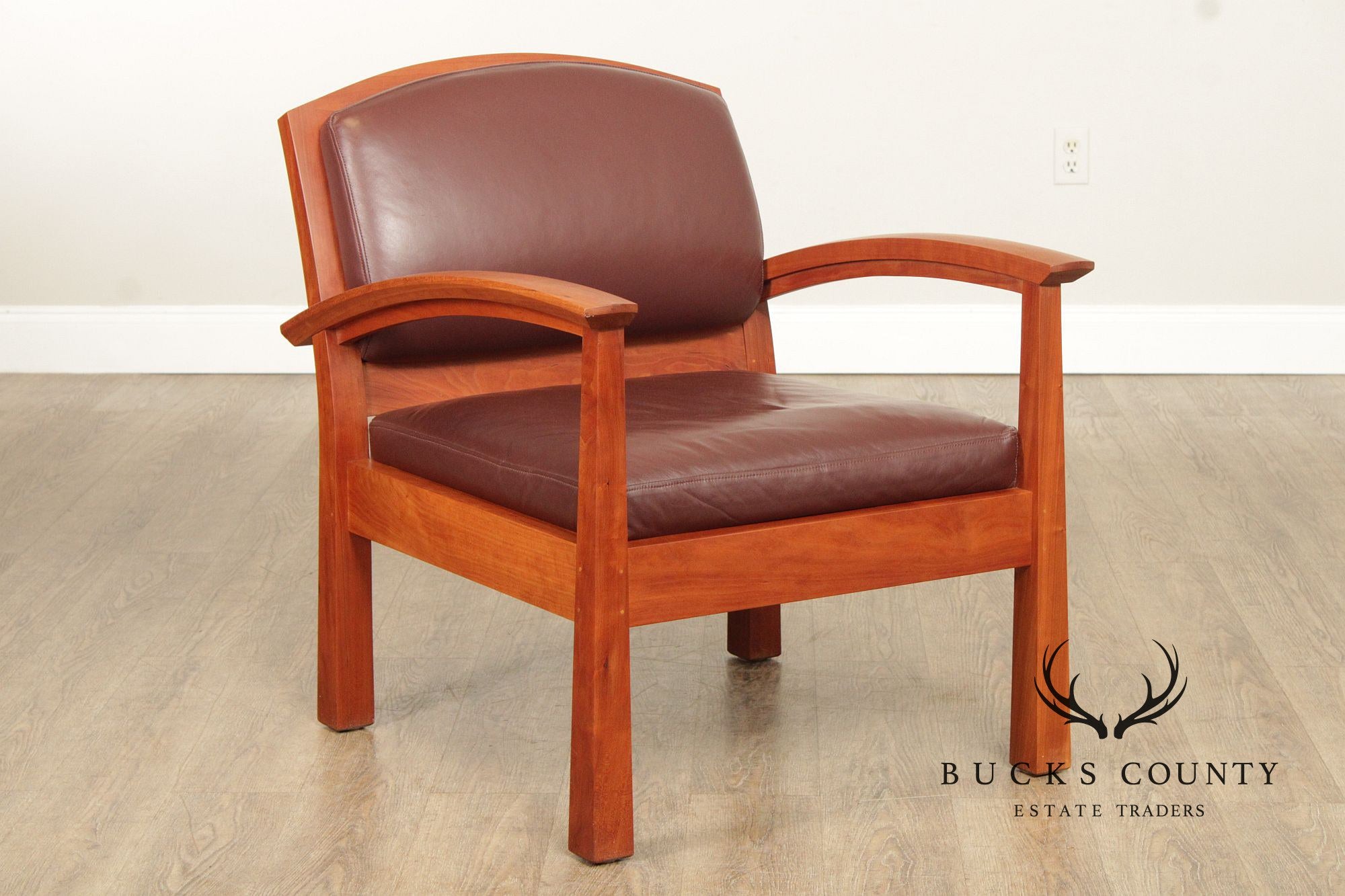 Thomas Moser Studio Crafted Pair of Cherry And Leather Armchairs