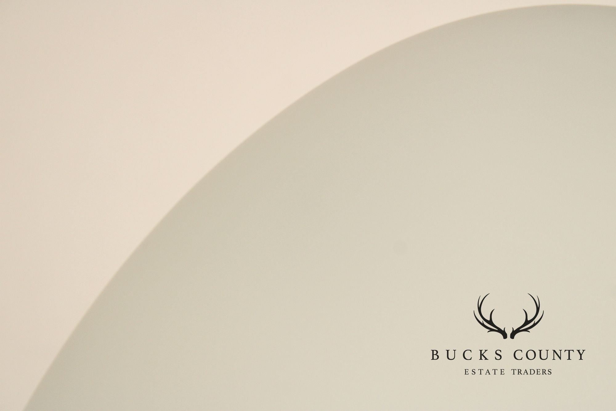 Laurel Lamp Company Mid Century Modern Glass Egg Lamp