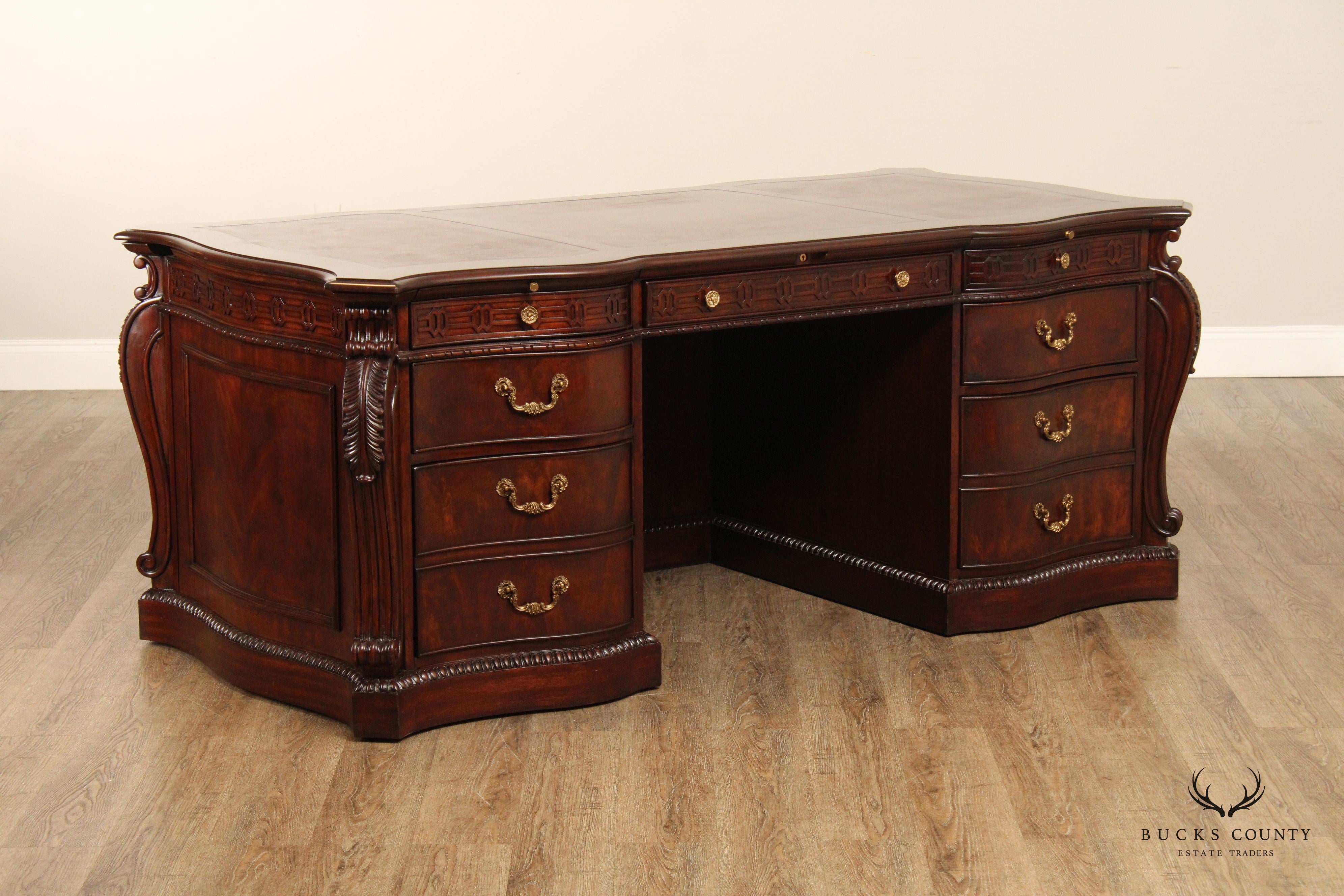 Georgian Style Leather Top Mahogany Executive Writing Desk