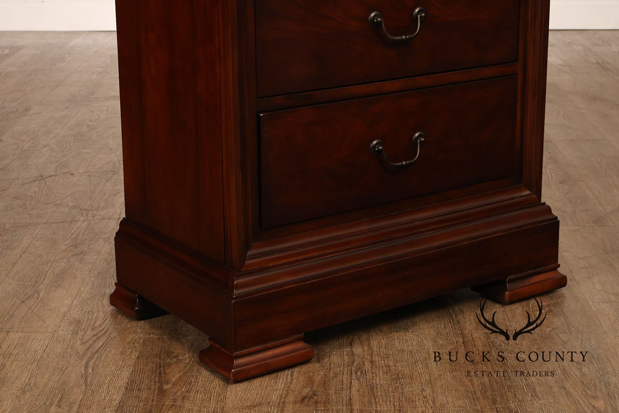 Thomasville Traditional Louis Philippe Style Cherry Lingerie Chest