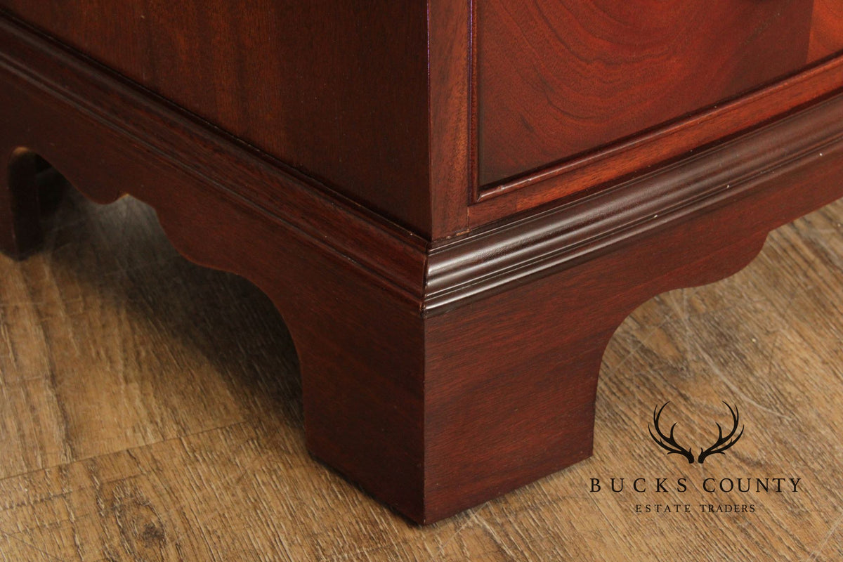 Ethan Allen '18th Century Mahogany' Chest of Drawers