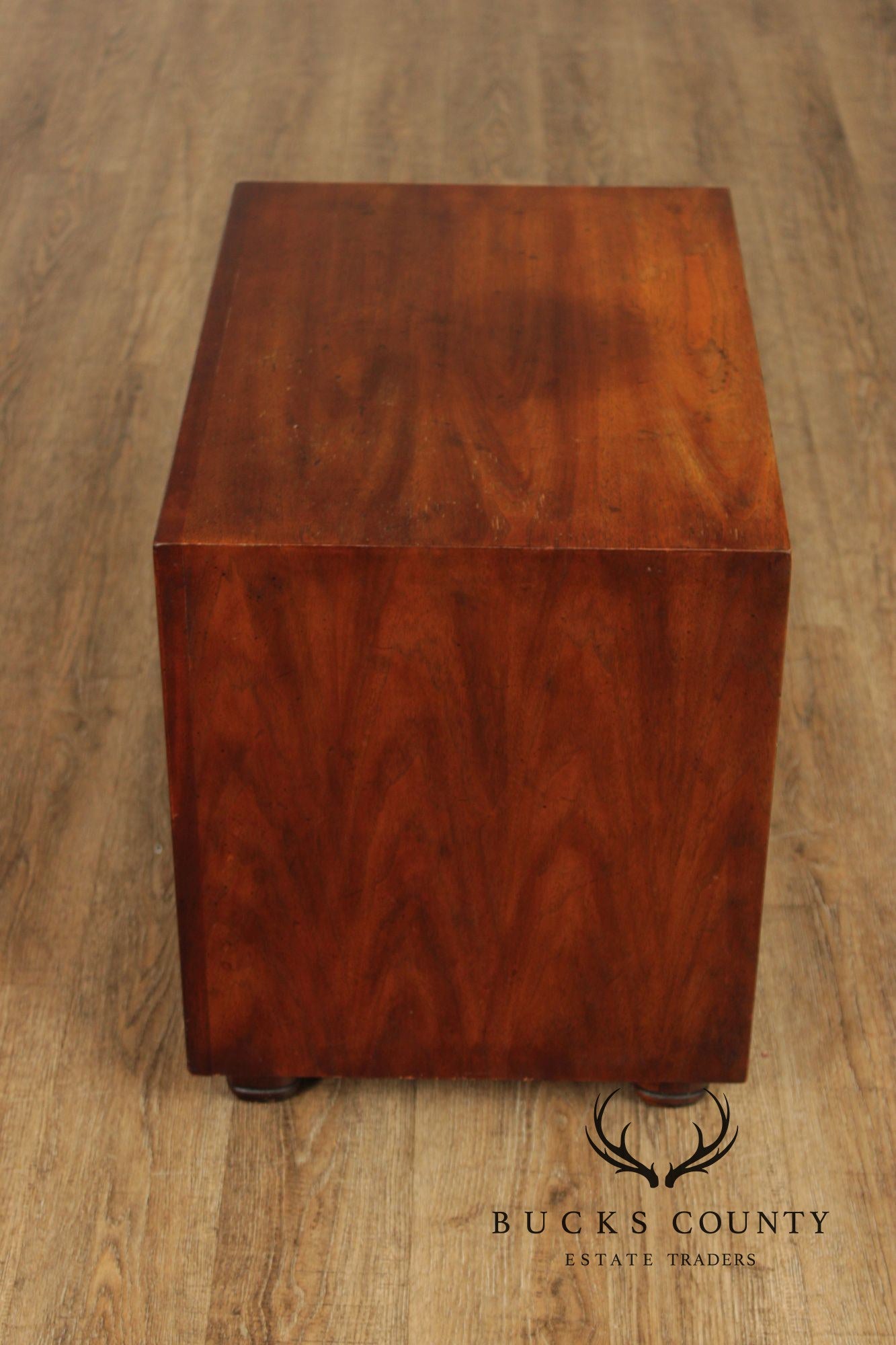 Henredon Chinoiserie Style Mahogany Nightstands