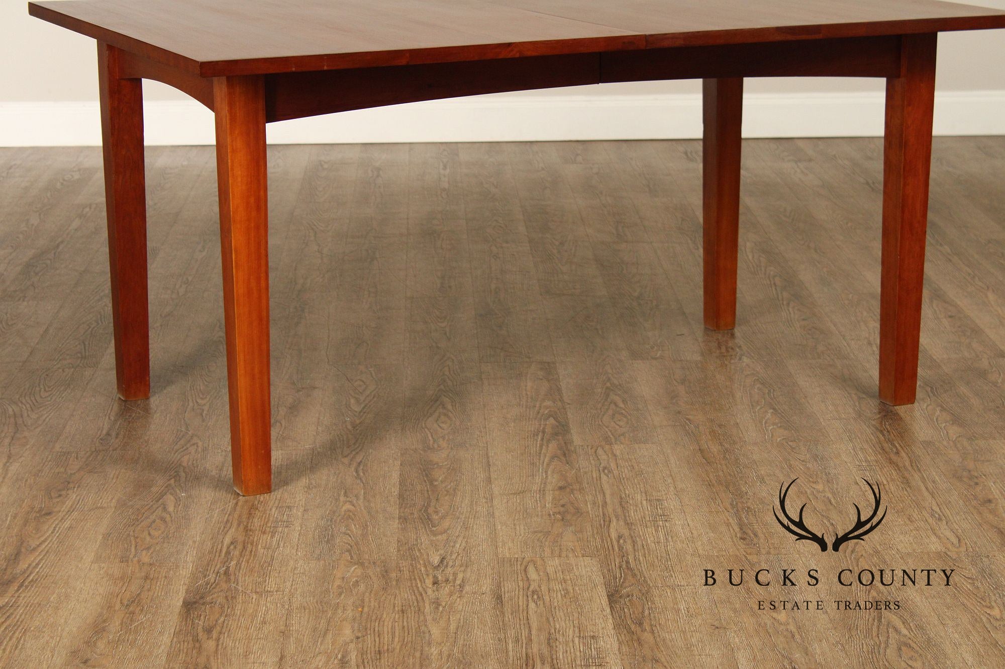 Vermont Furniture Cherry Extension Dining Table With Two Leaves