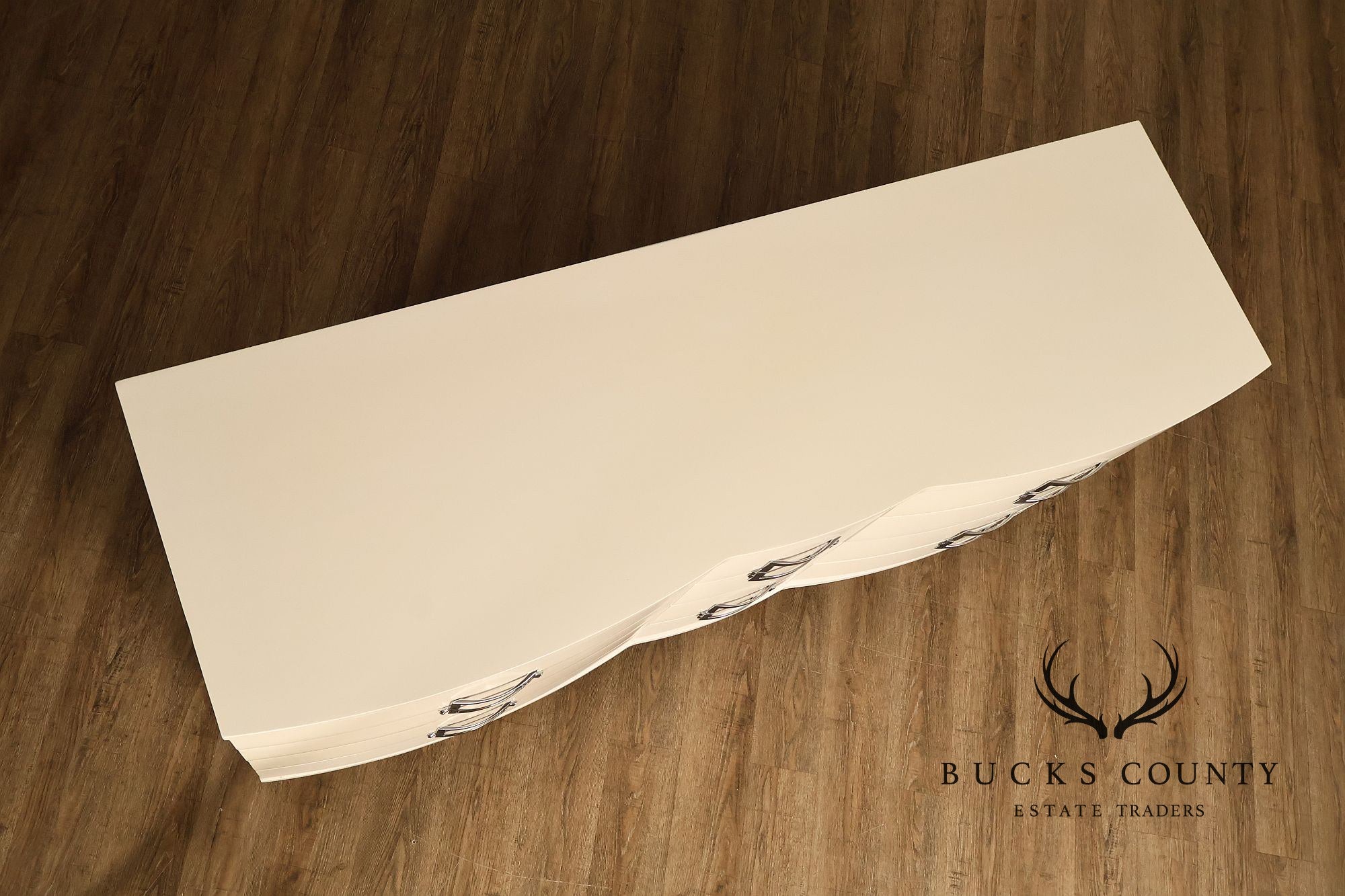 Rway Mid Century Modern White Lacquered Triple Dresser