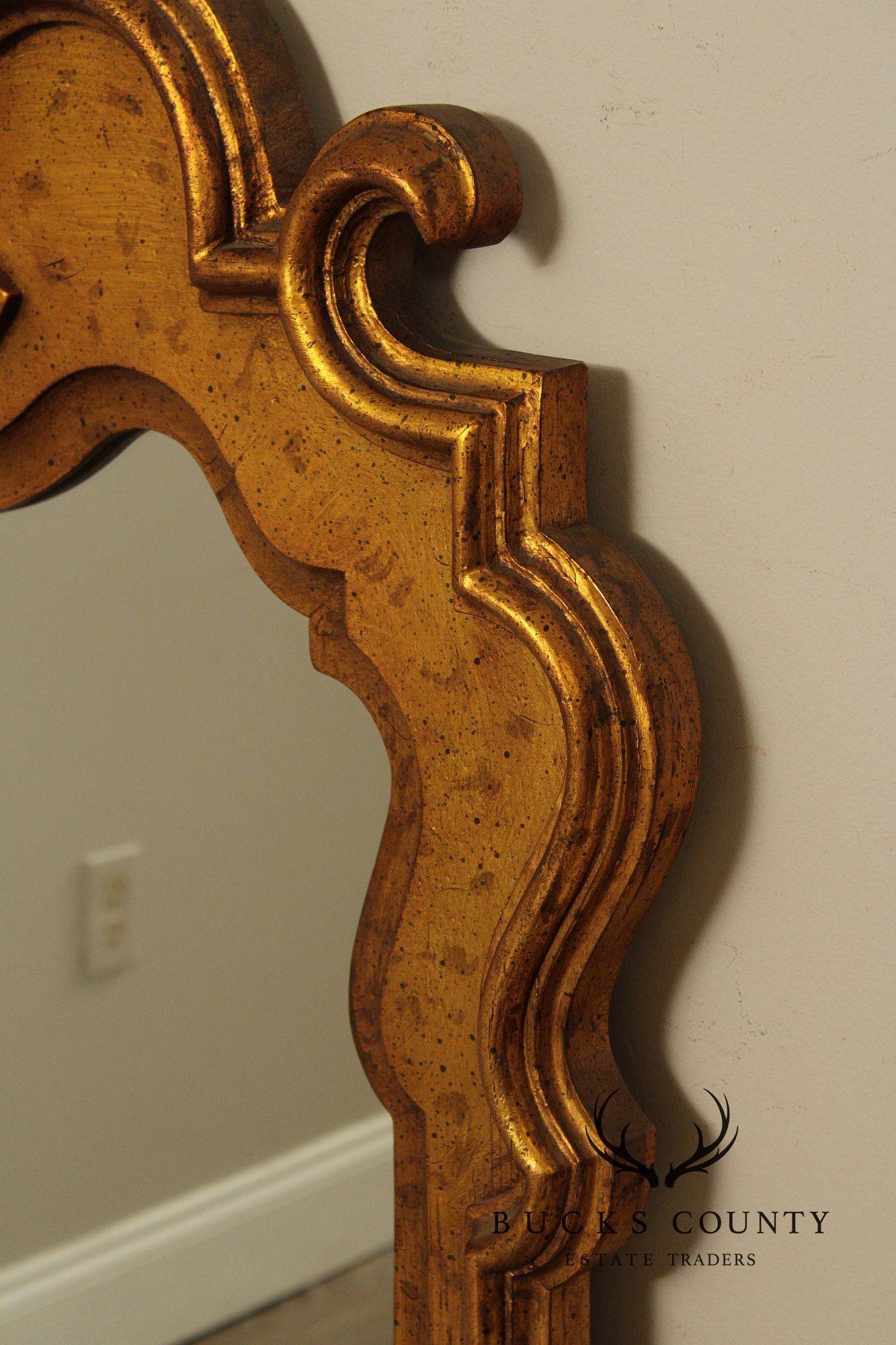 Carolina Mirror Co. Hollywood Regency Gilt Wall Mirror