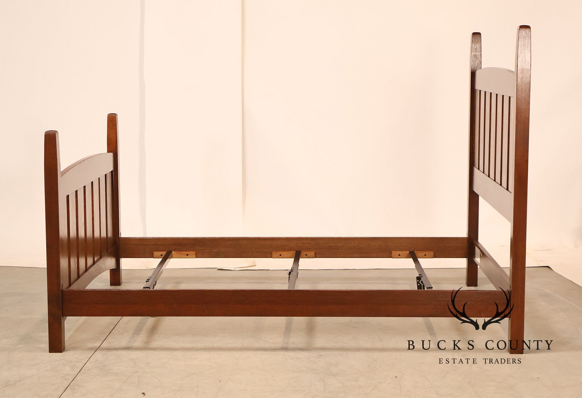 Stickley Harvey Ellis Inlaid Oak Queen Bed