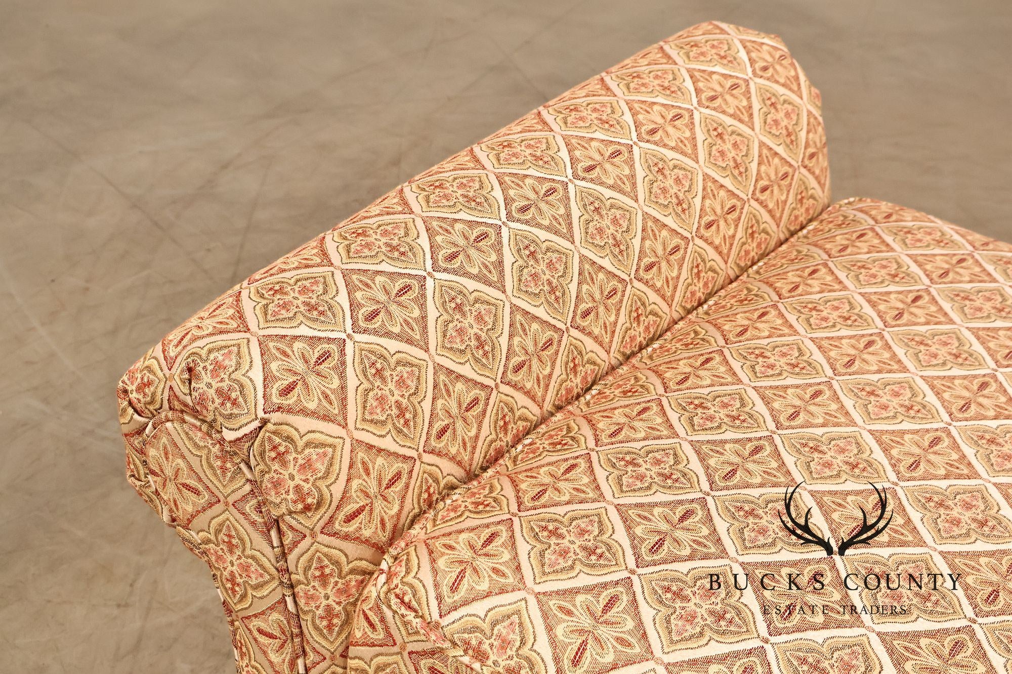 Harden Custom Upholstered Traditional Left Chaise Lounge