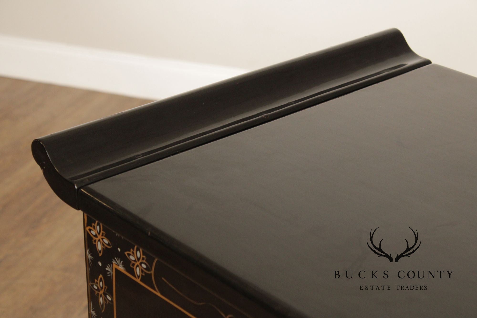 Chinoiserie Lift Top Bar Cabinet