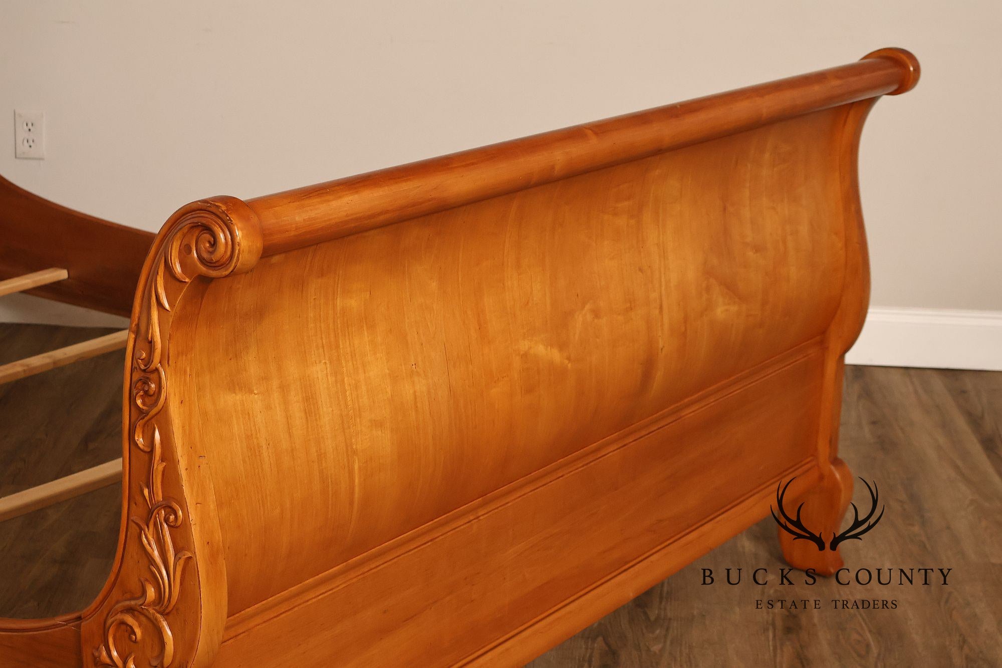 Ethan Allen Legacy Queen Sleigh Bed