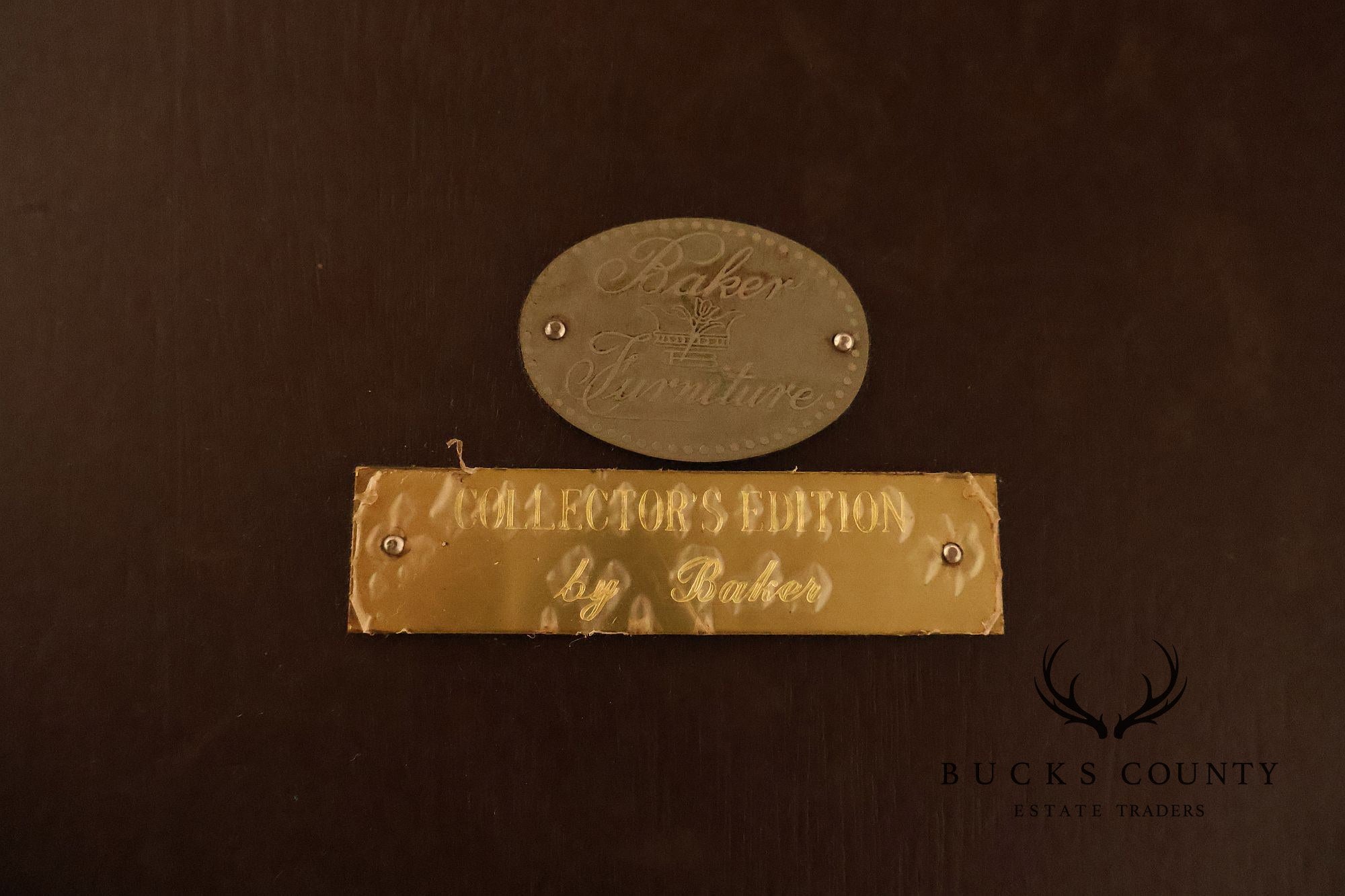 Baker Furniture 'Collectors Edition' Round Mahogany Pedestal Dining Table