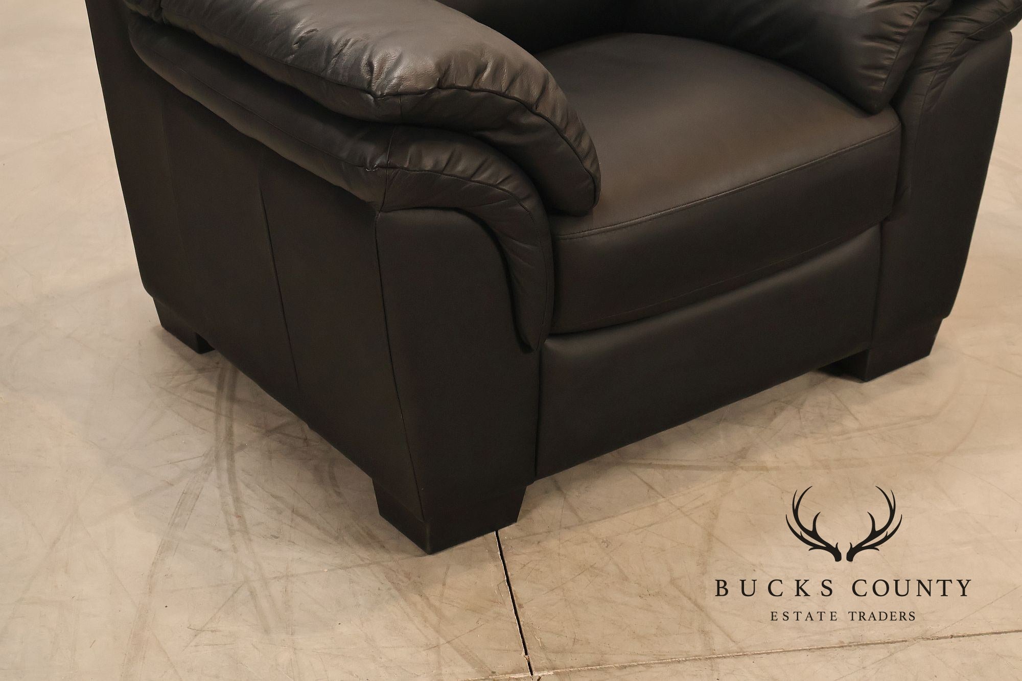 Italsofa Contemporary Black Leather Club Chair