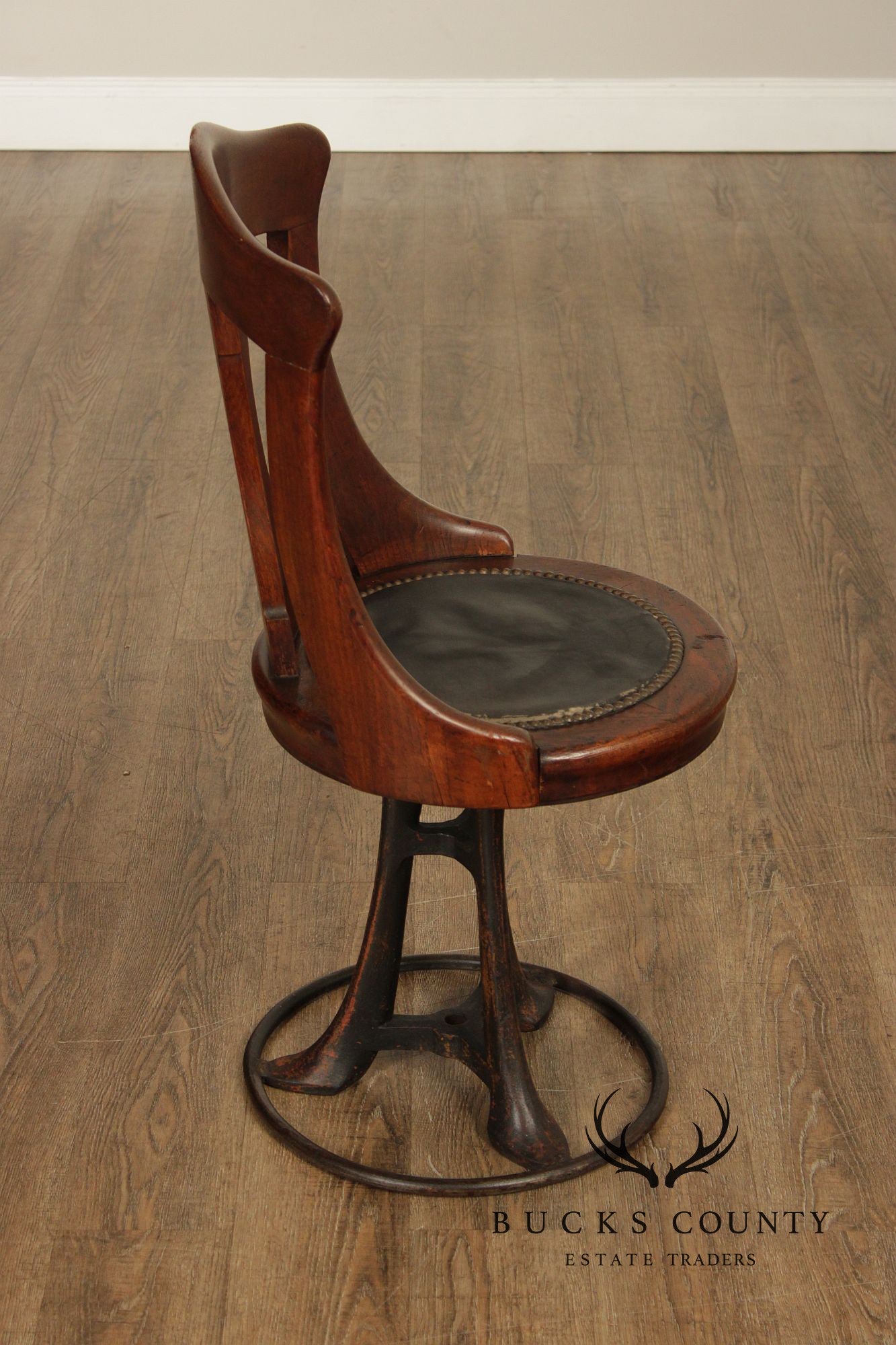 Antique Ship’s Table With Set Of Six Ship Chairs