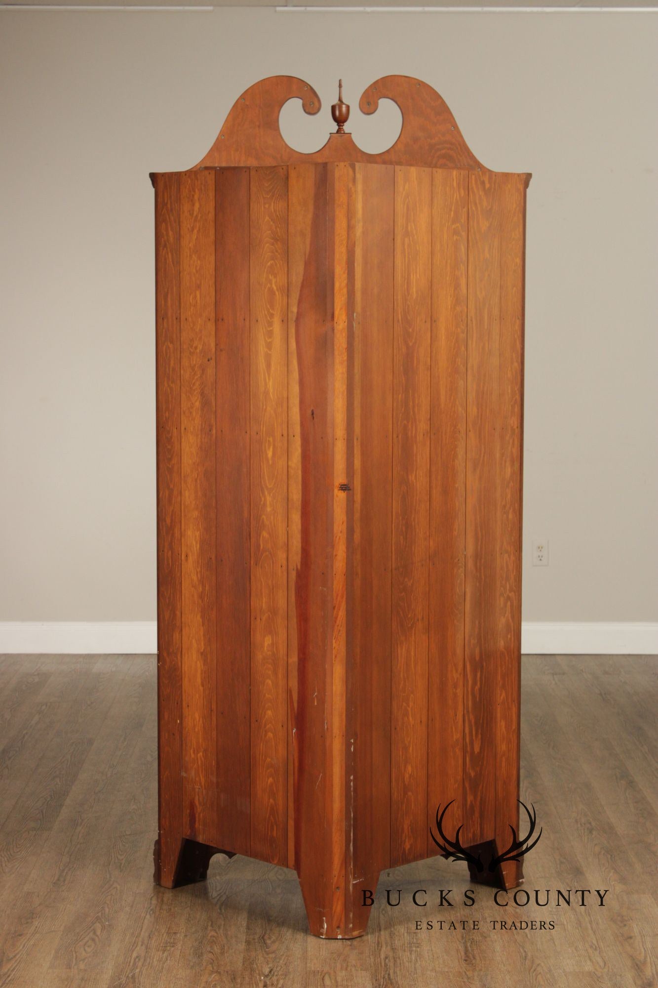 Virginia Craftsmen Reproductions Chippendale Style Walnut Corner Cabinet