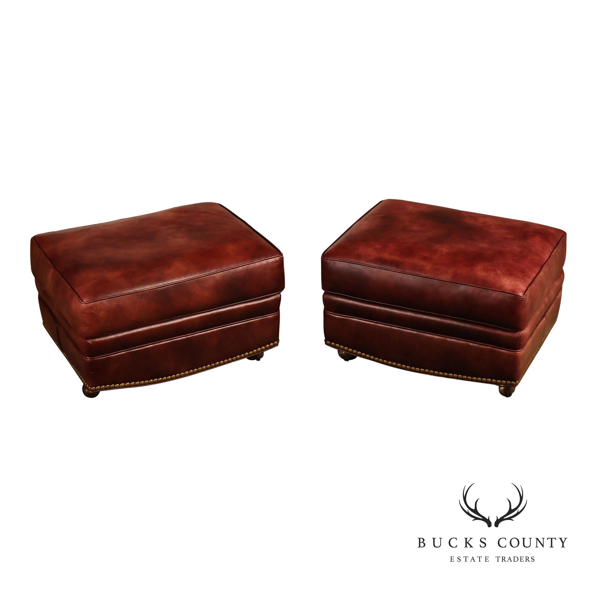 English Traditional Style Pair of Leather Ottomans
