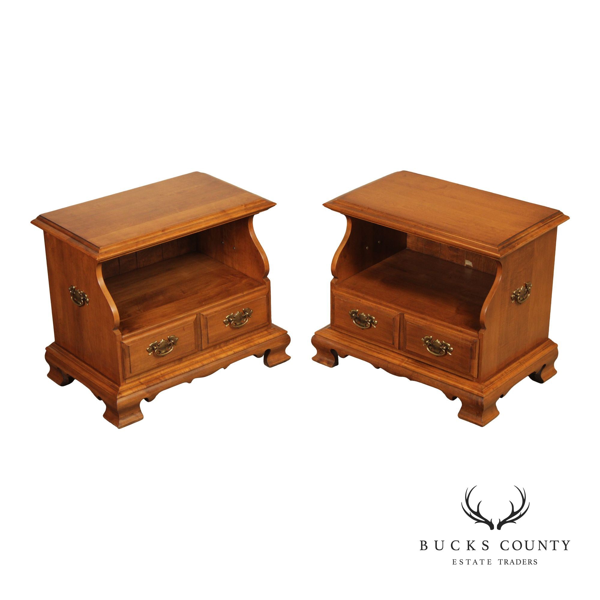 Sprague & Carleton Solid Maple Pair One Drawer Nightstands