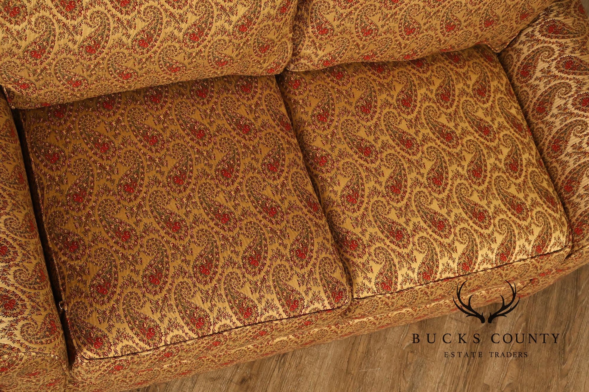 Traditional Paisley Upholstered Settee