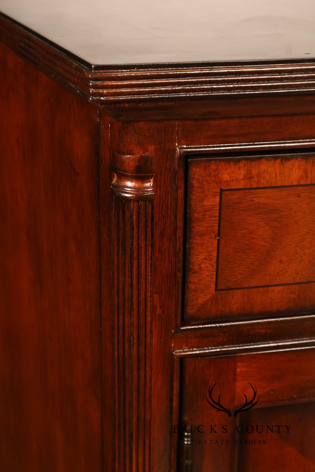Drexel Heritage British Accents Curved Mahogany Dining Buffet Sideboard