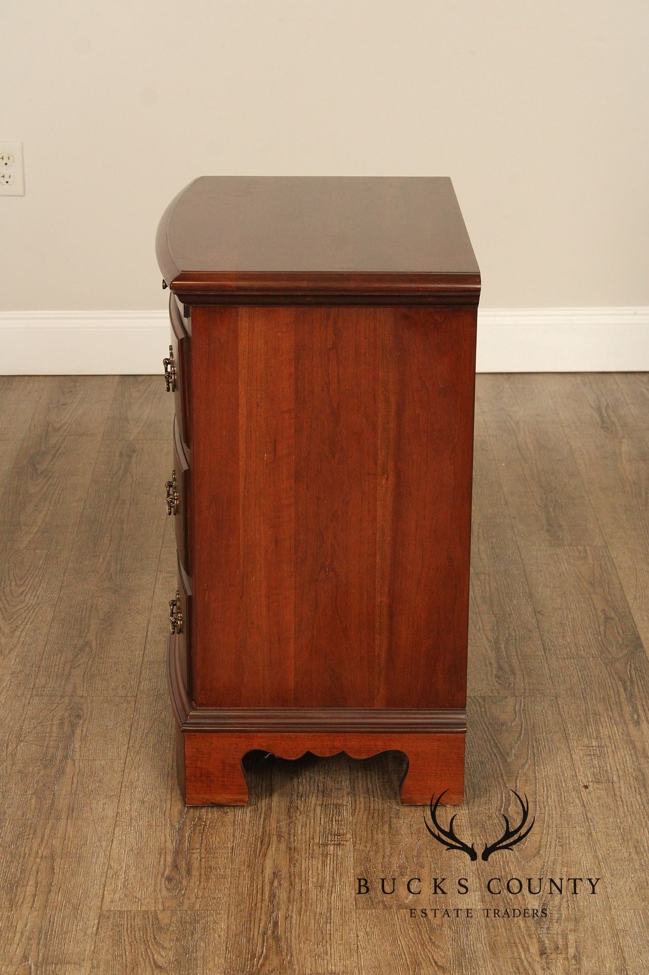 Pennsylvania House Georgian Style Cherry Nightstand