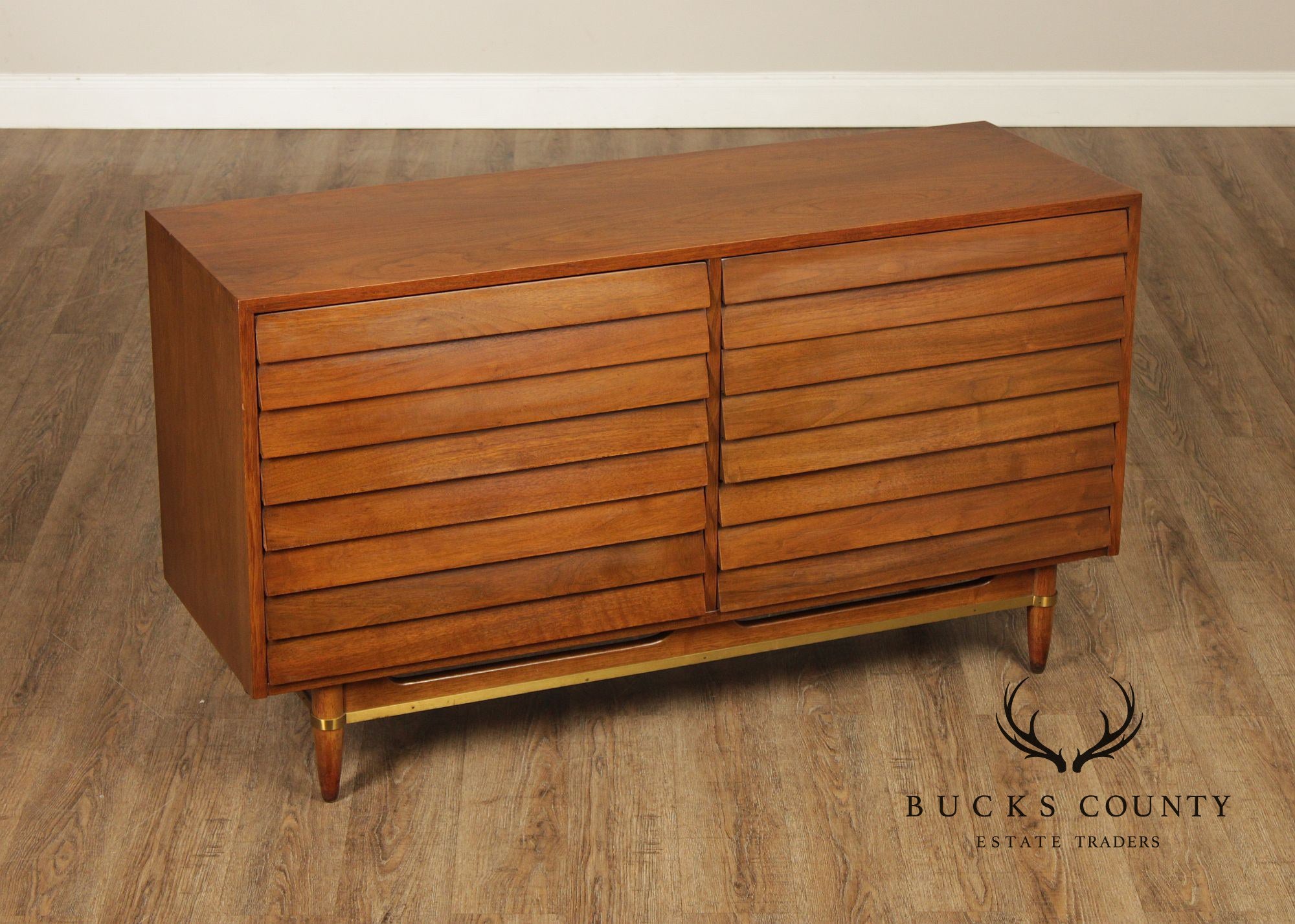 Merton Gershun For American Of Martinsville Mid-Century Modern Walnut Dresser