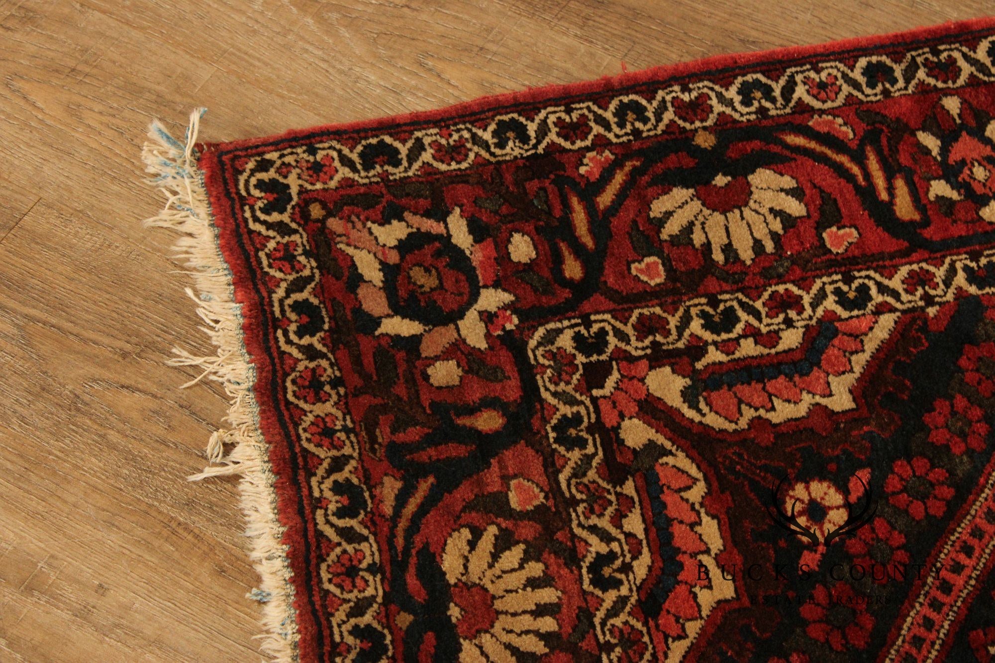 Persian Qashqai Hand Knotted Wool Area Rug 6' 9" x 4' 7"