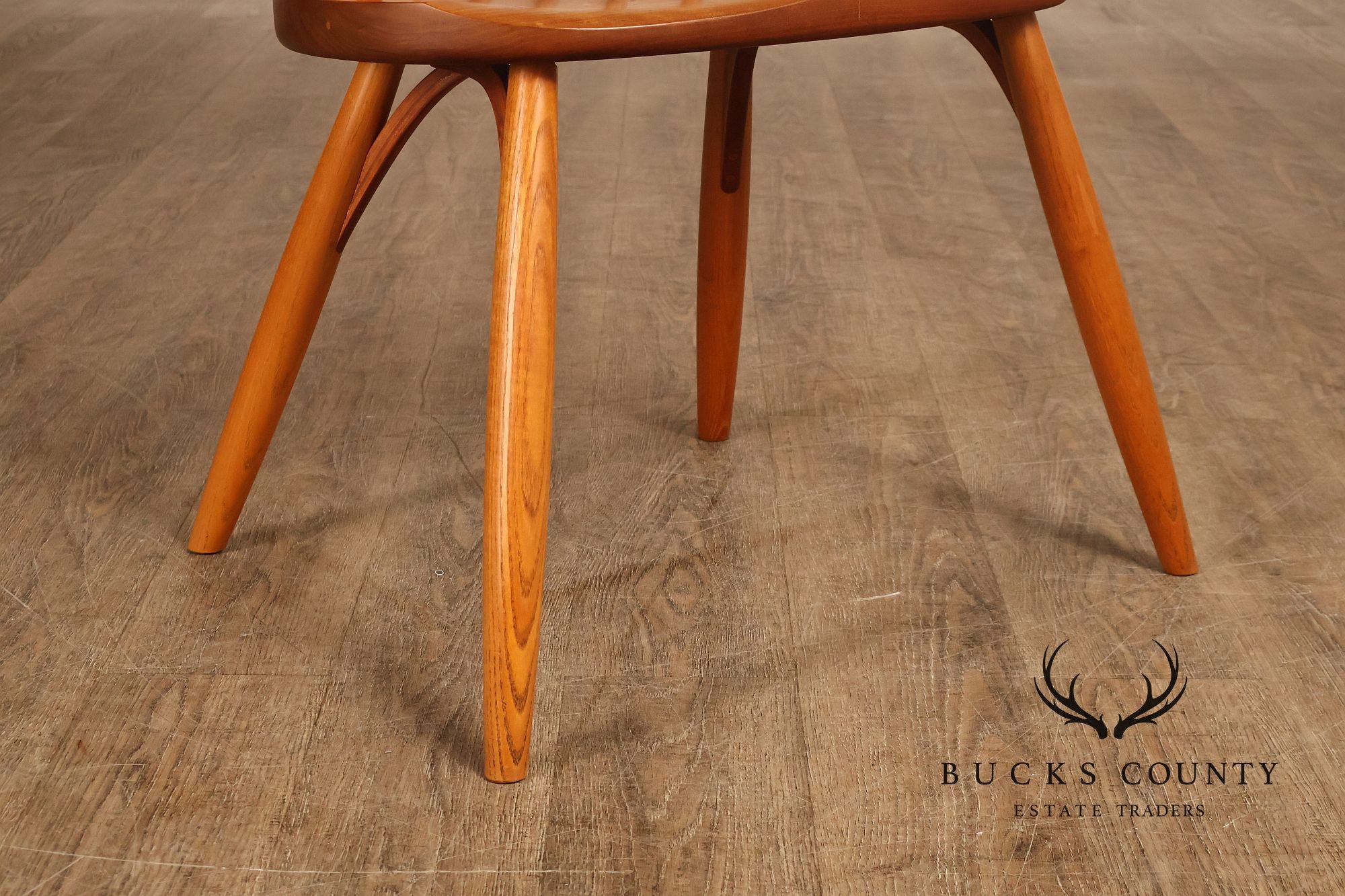 Thomas Moser Set Of Eight Continuous Arm Dining Chairs
