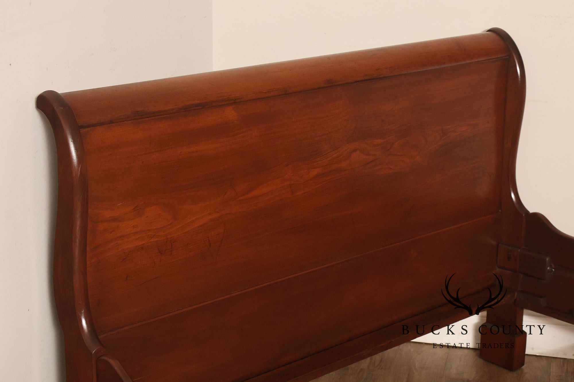 Antique Traditional Full Size Mahogany Sleigh Bed