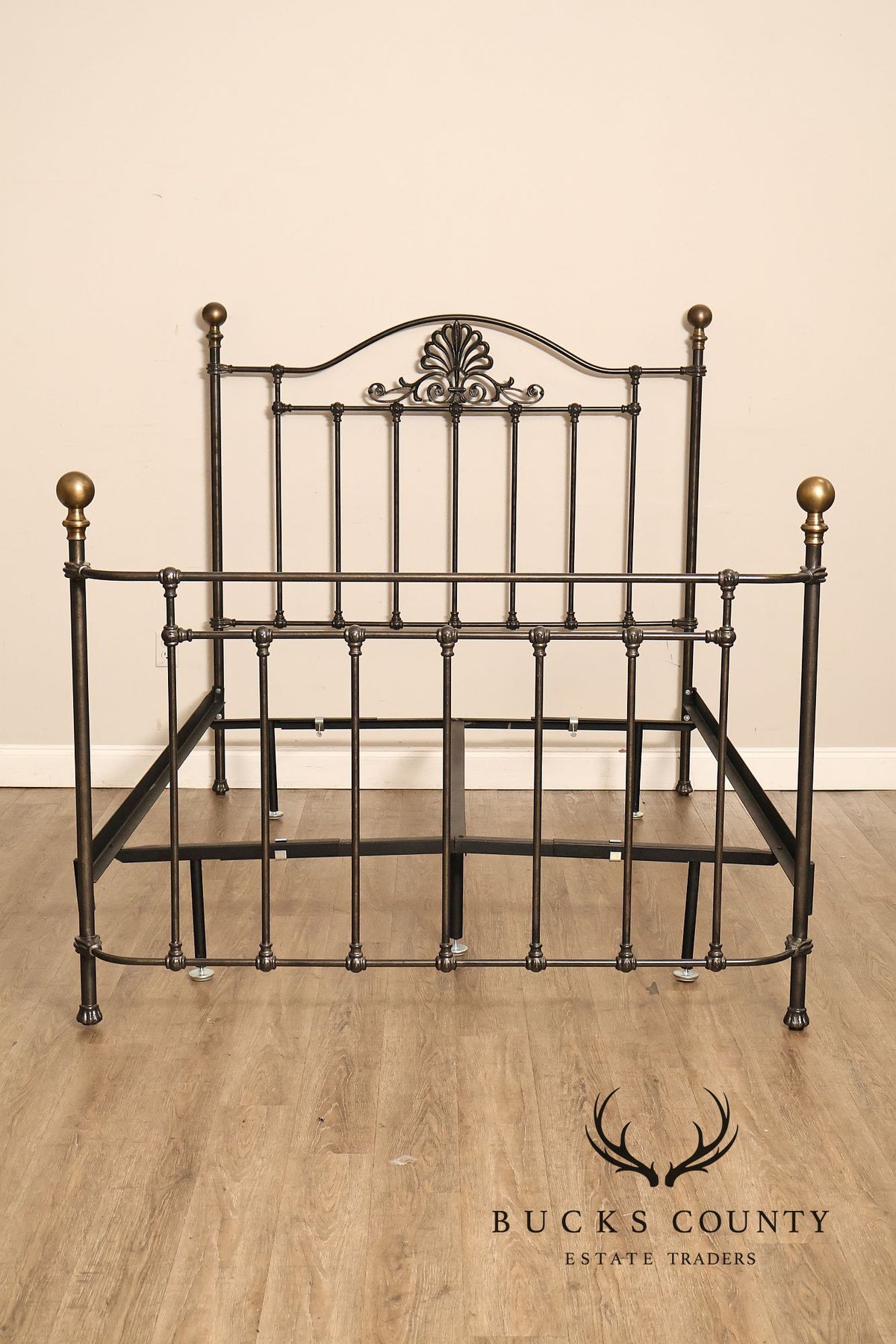 Victorian Style Traditional Wrought Iron And Brass Queen Size Bed Frame