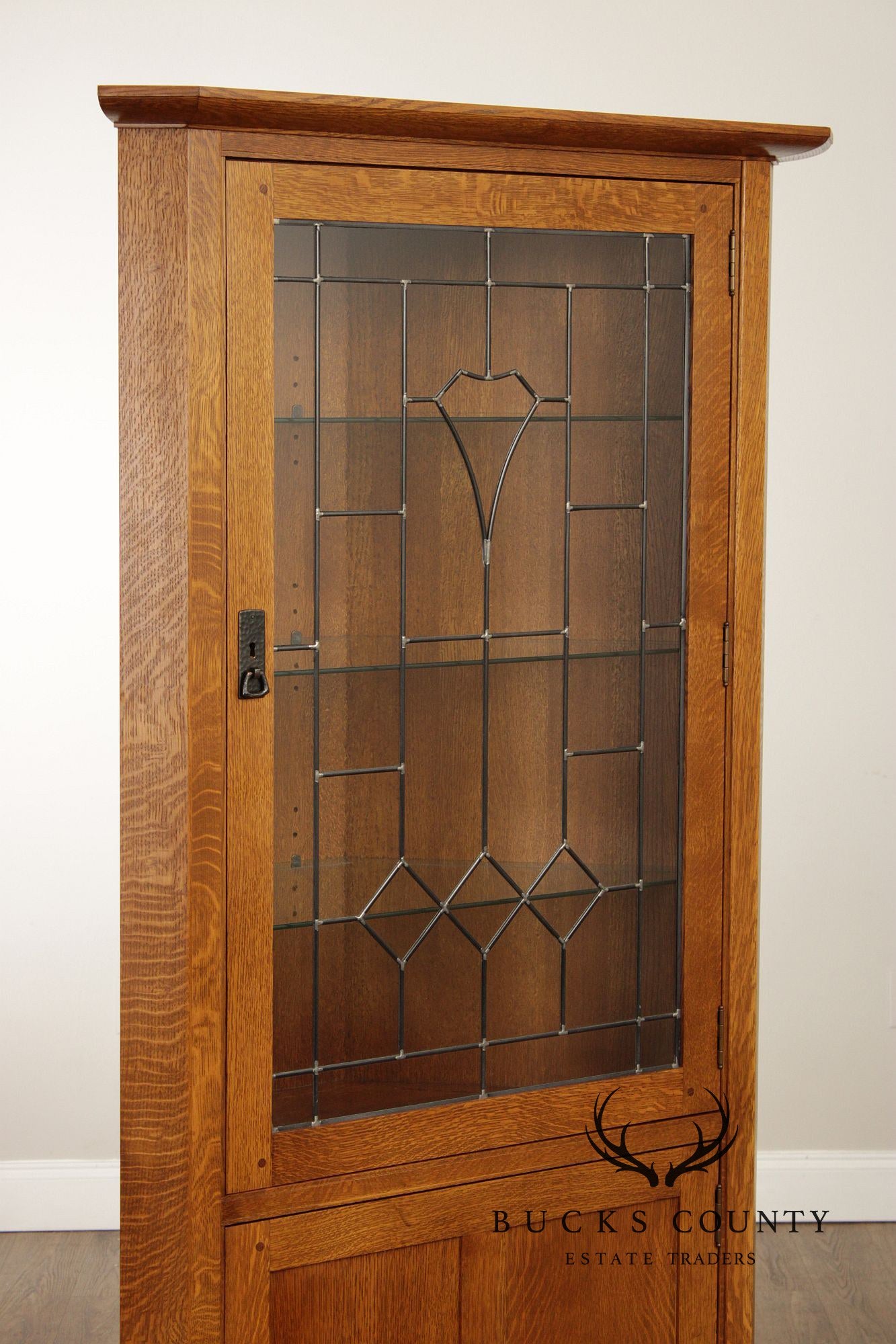 Stickley Mission Collection Oak Corner Cabinet with Art Glass