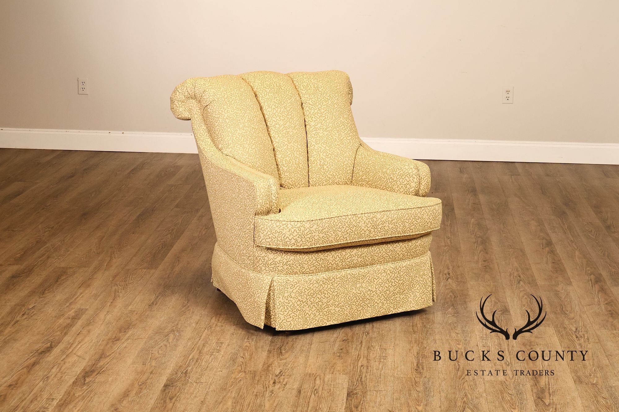 JRS Furniture Pair Of Upholstered Club Chairs