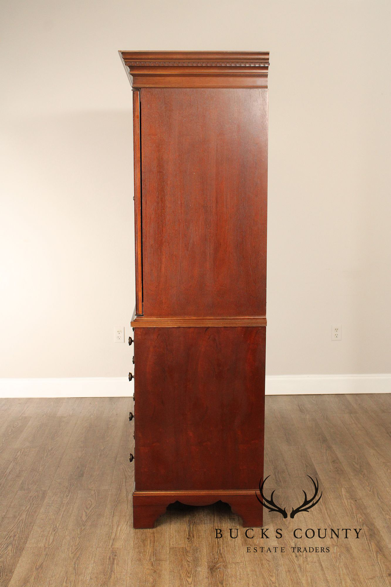 Lexington Furniture Palmer Home Collection Armoire