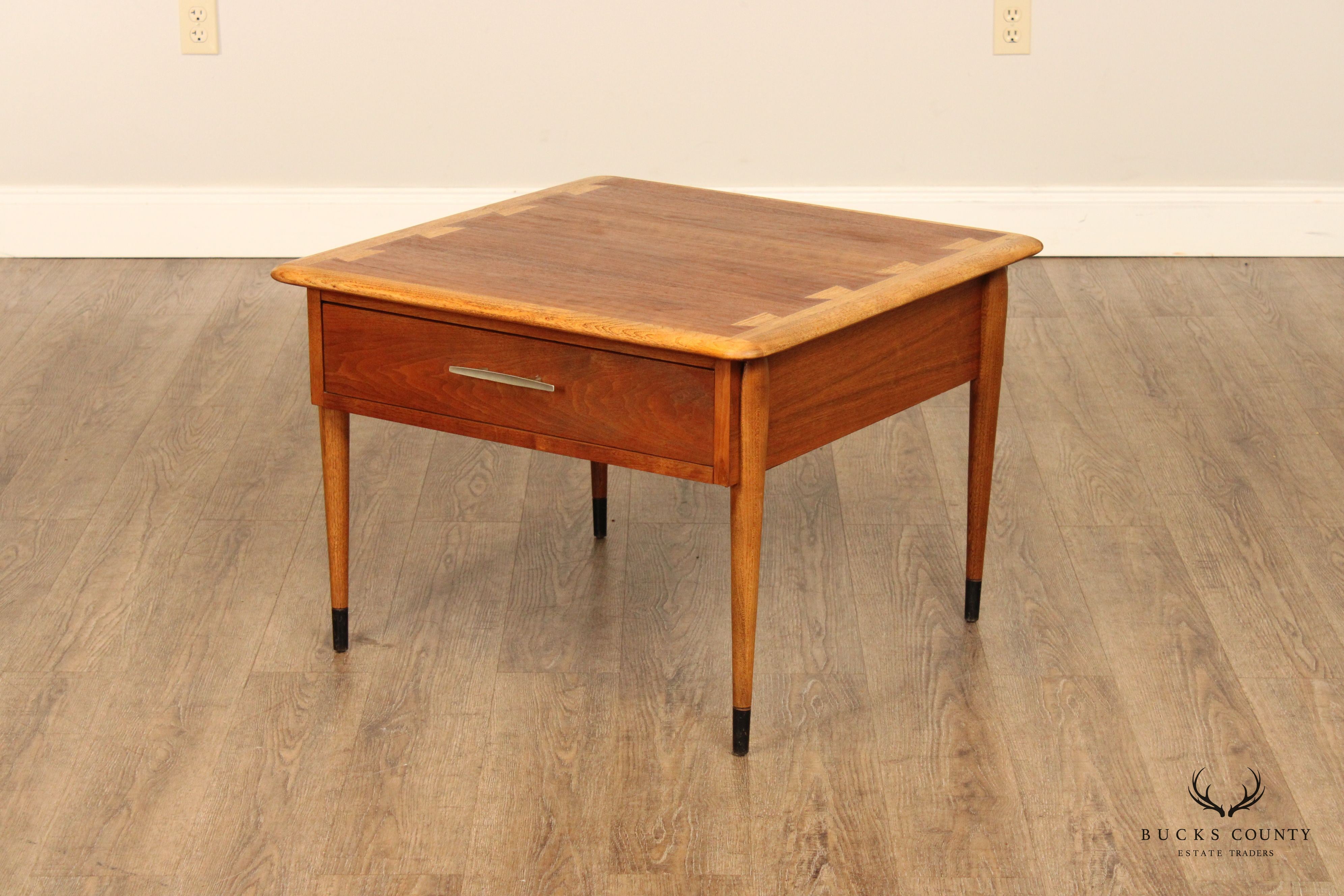 Lane Altavista Mid Century Modern One-Drawer Walnut Side Table