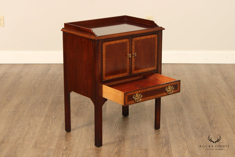 Drexel Chippendale Style Pair of Mahogany Cabinet Nightstands