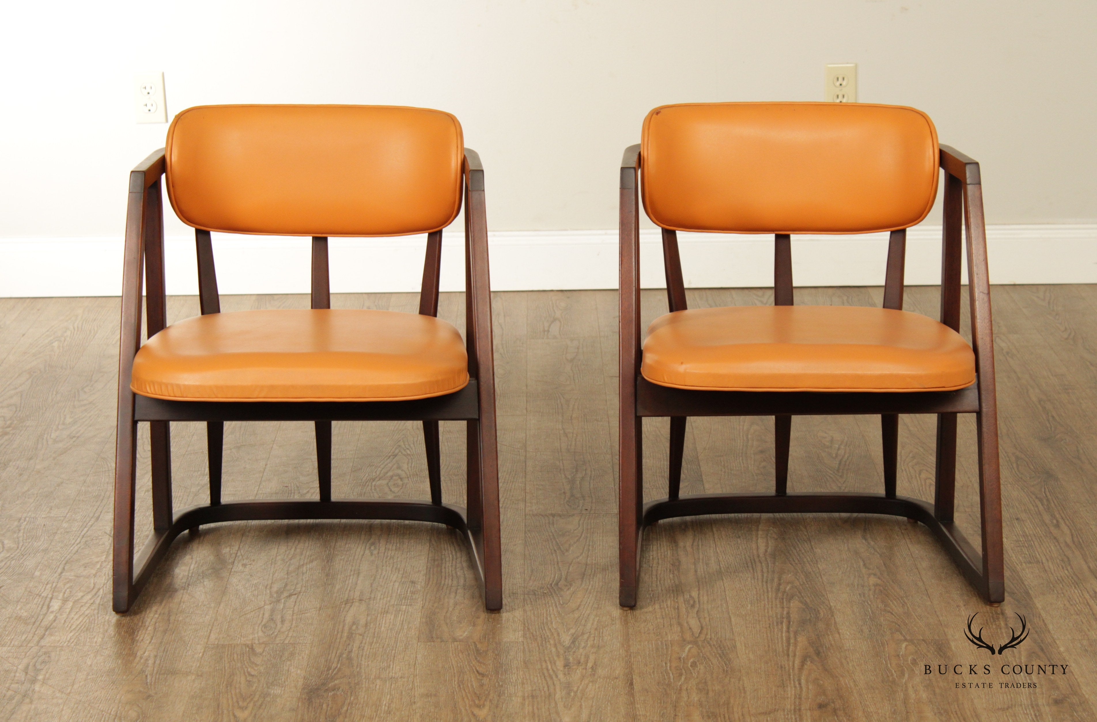 Mid Century Modern Pair of Edward Wormley for Dunbar Mahogany Armchairs