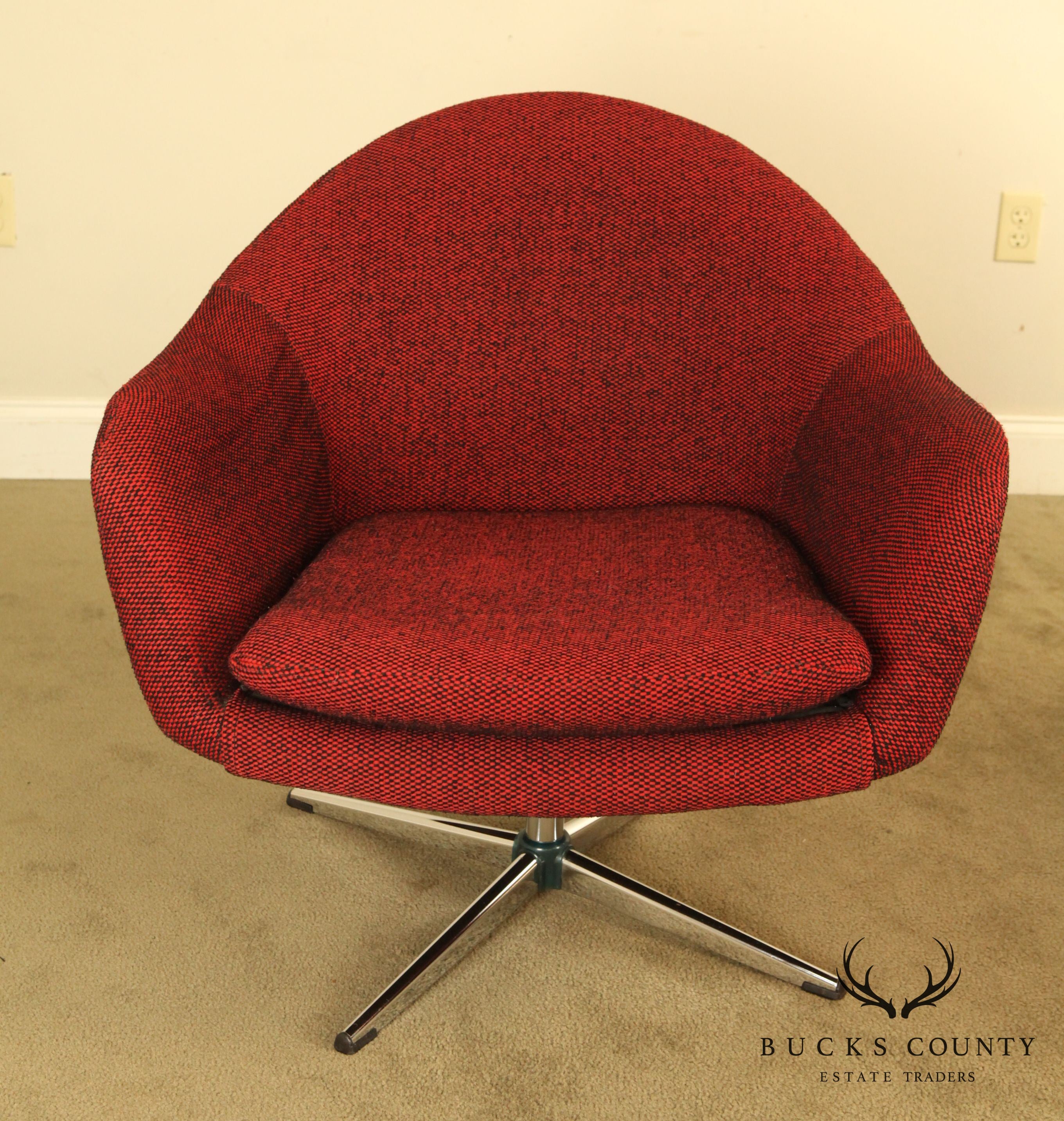 Overman Mid Century Modern Pair Swivel Lounge Chairs