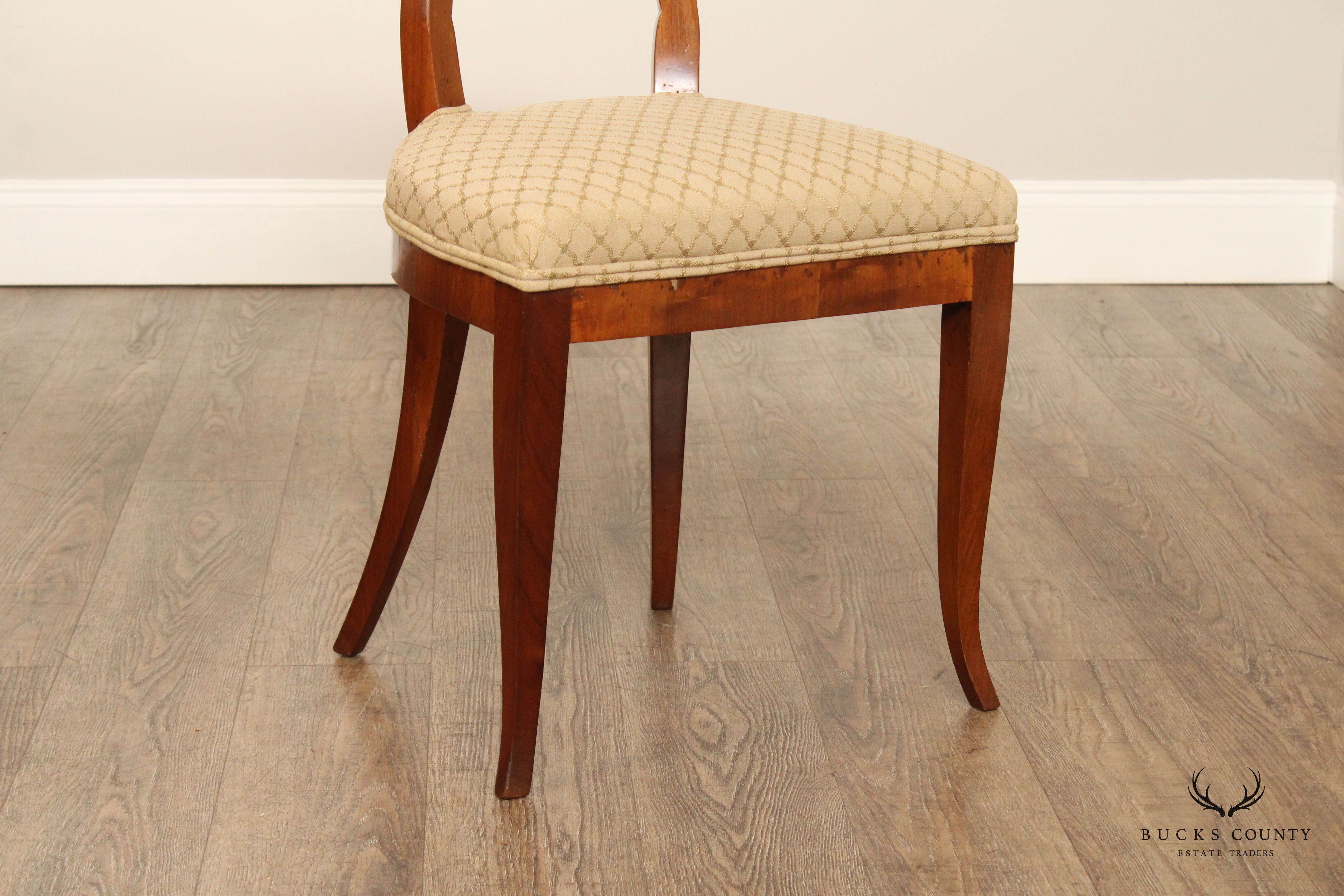 ANTIQUE BIEDERMEIER SET OF SIX WALNUT DINING CHAIRS