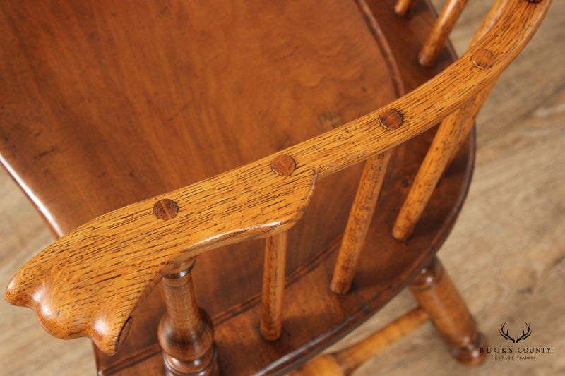 New England Oak and Maple Comb Back Windsor Armchair
