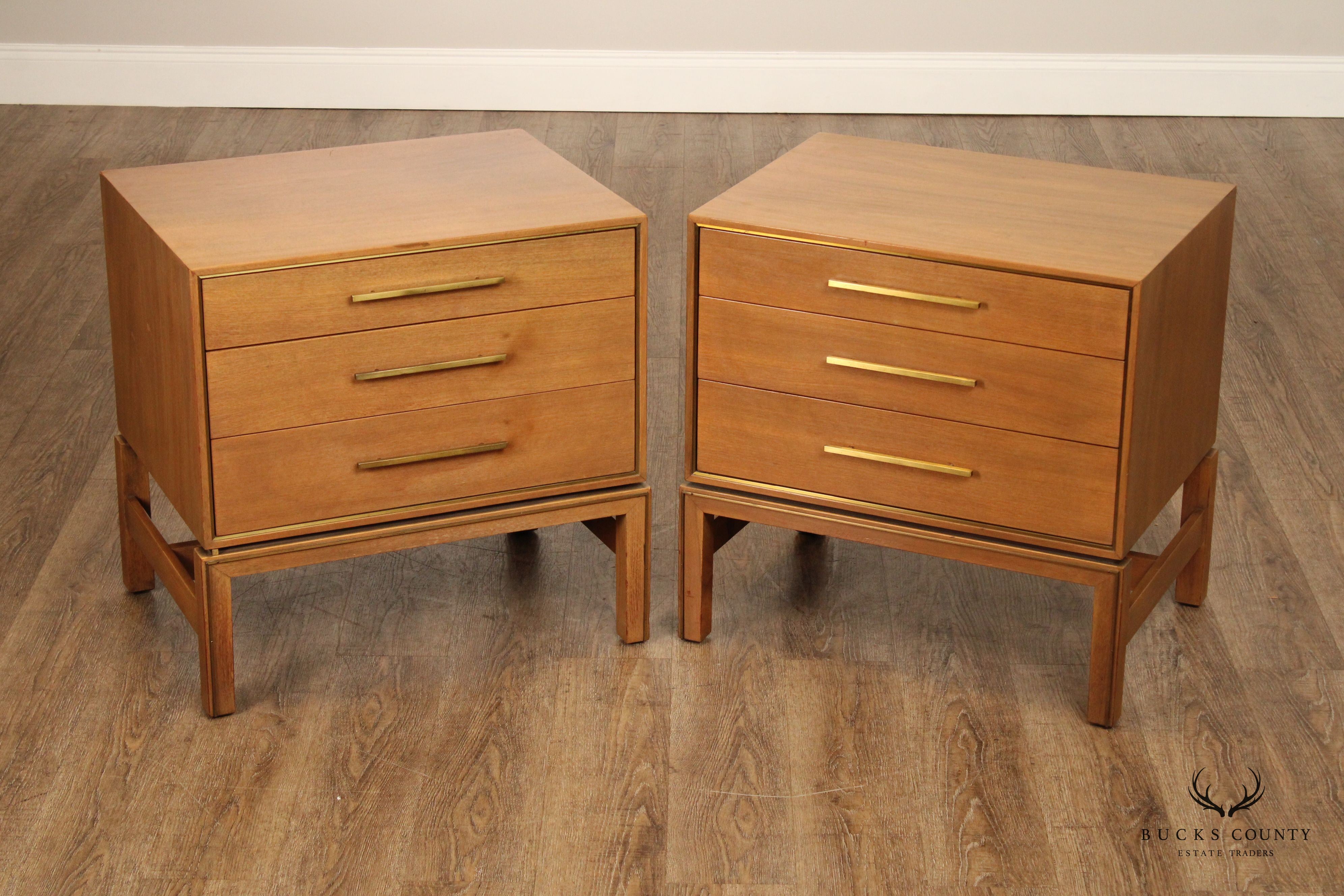 Johnson Furniture Co. Mid Century Modern Pair Of Walnut Chest Nightstands