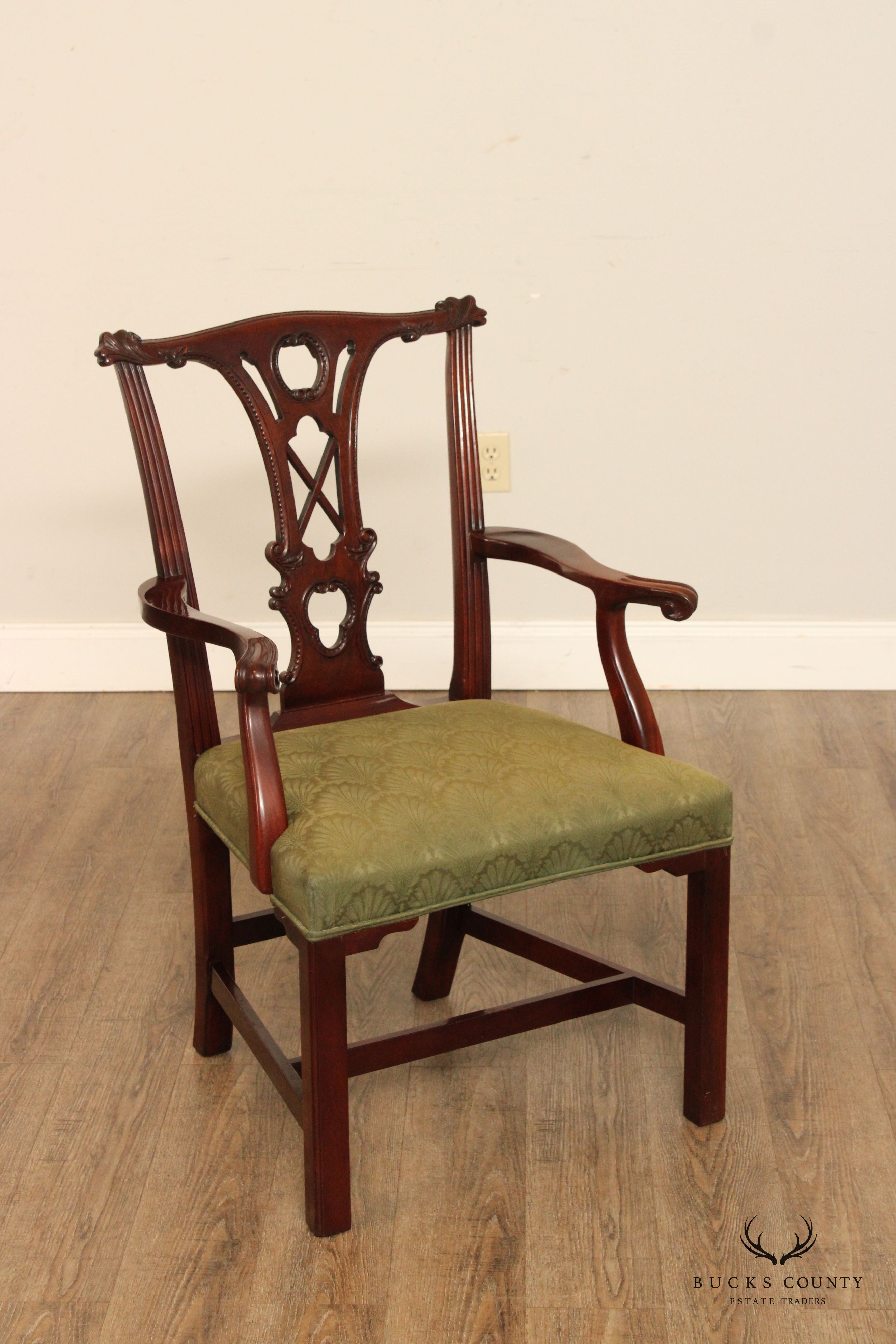 Kindel Furniture Irish Georgian Set of Eight Mahogany Dining Chairs