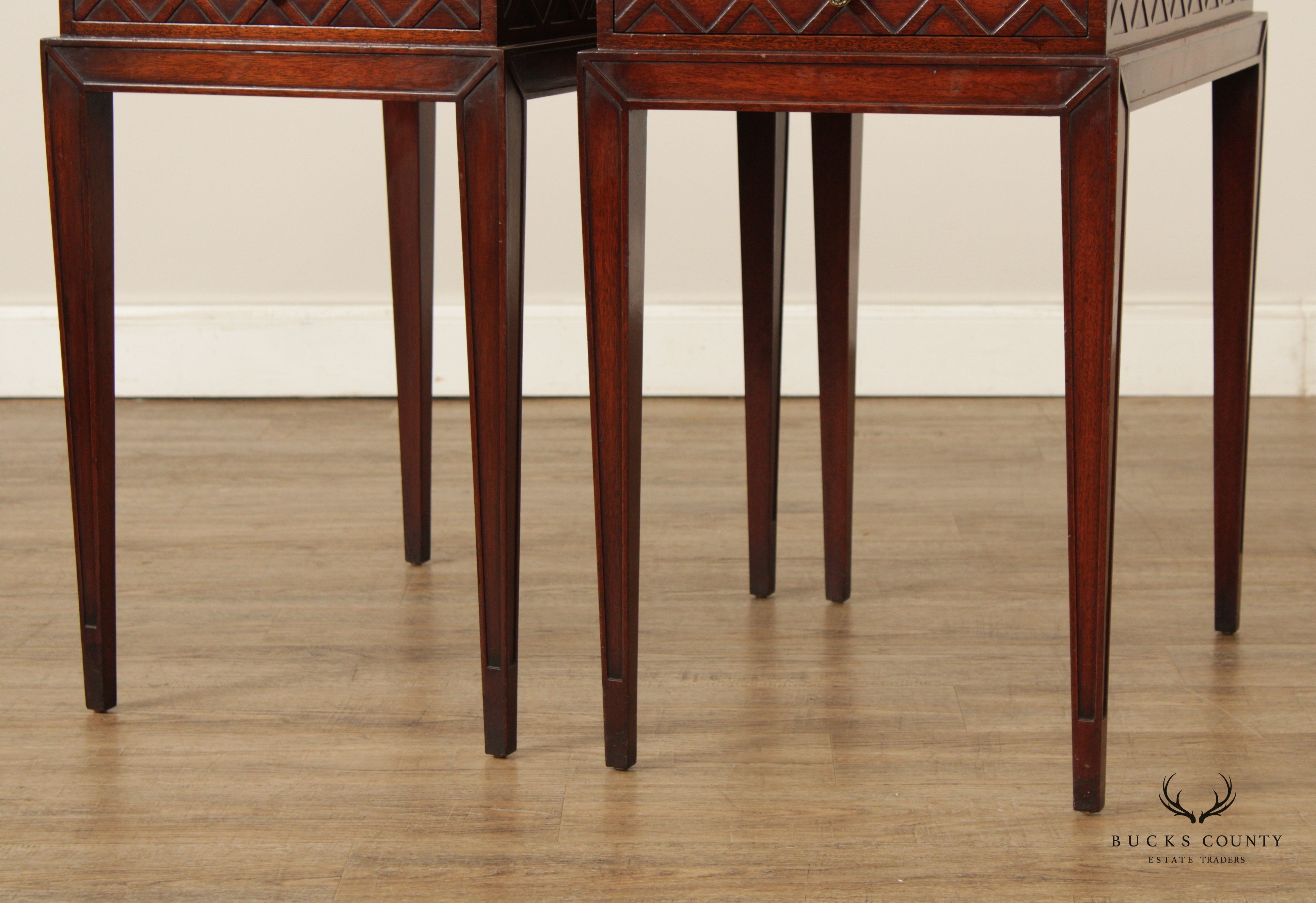 Mid Century Hollywood Regency Style Quality  Pair Mahogany Side Tables