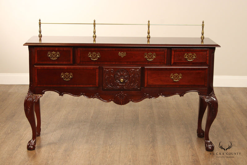Stanley Furniture 'Stoneleigh' Mahogany Chippendale Style Sideboard