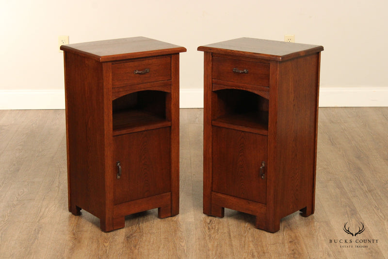 Arts & Crafts Mission Style Antique Pair Oak Cabinet Nightstands