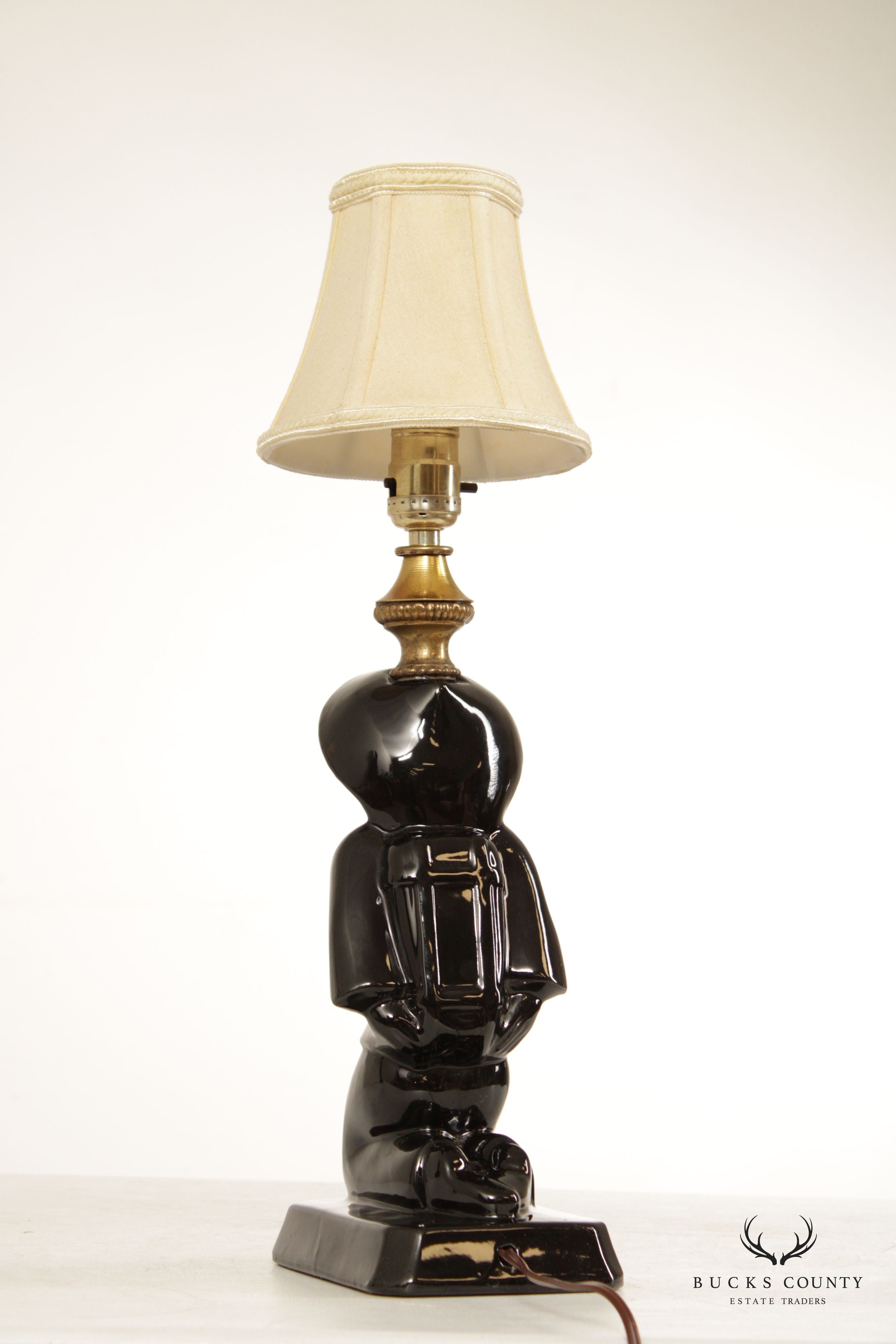 Underwriters' Laboratories Mid Century Chinoiserie Figural Ceramic Pair of Table Lamps