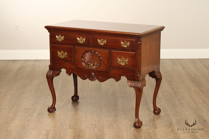 BIGGS KITTINGER OLD DOMINION CHIPPENDALE STYLE CARVED MAHOGANY LOWBOY