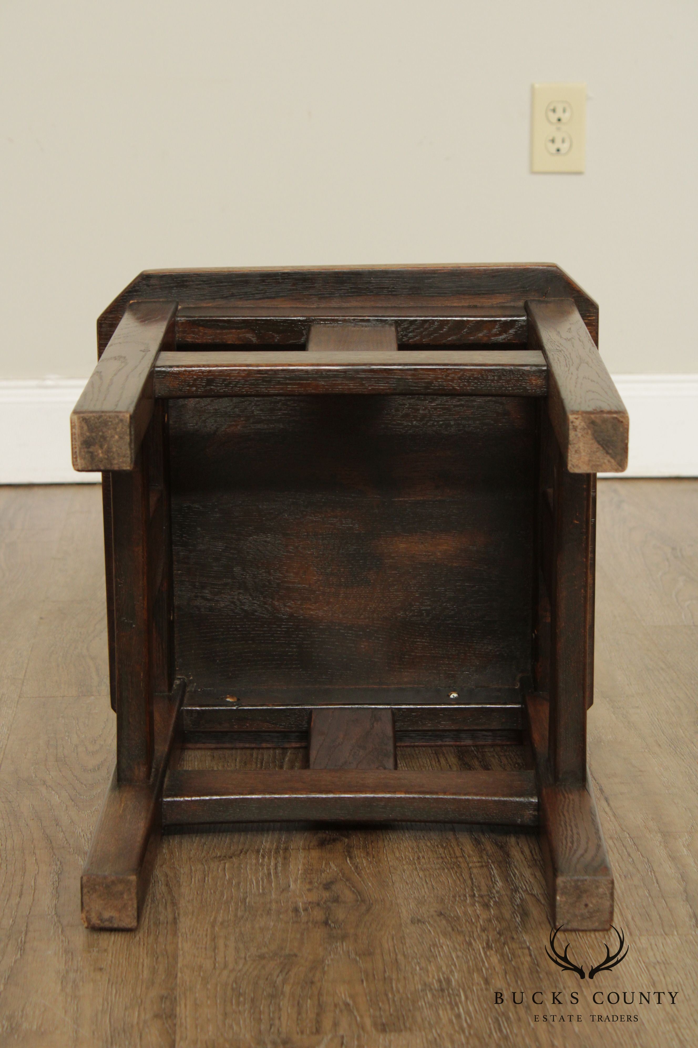 Mission Style Pair of Oak Taboret Side Tables