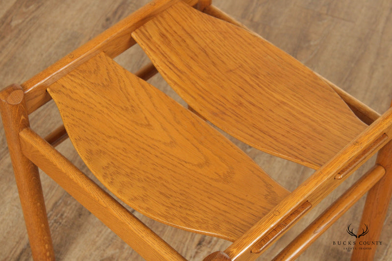 Midcentury ModernModern Set of Four Oak Dining Chairs