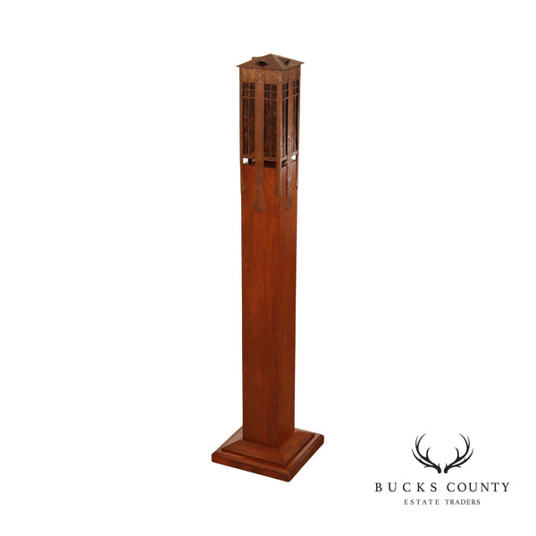 Stickley Mission Collection Oak and Copper Gus Newel Post Lamp