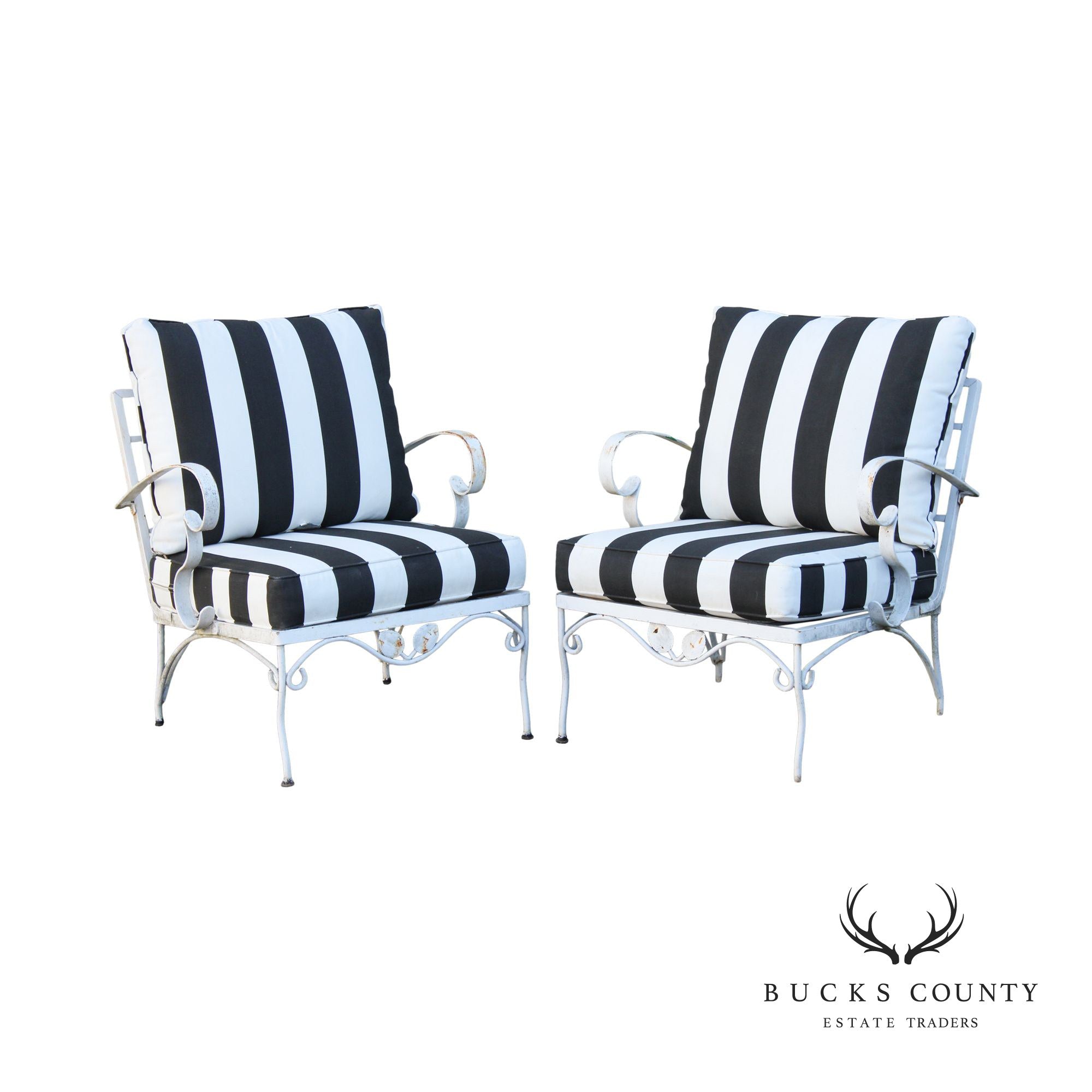 Mid Century Pair Wrought Iron Outdoor Lounge Chairs