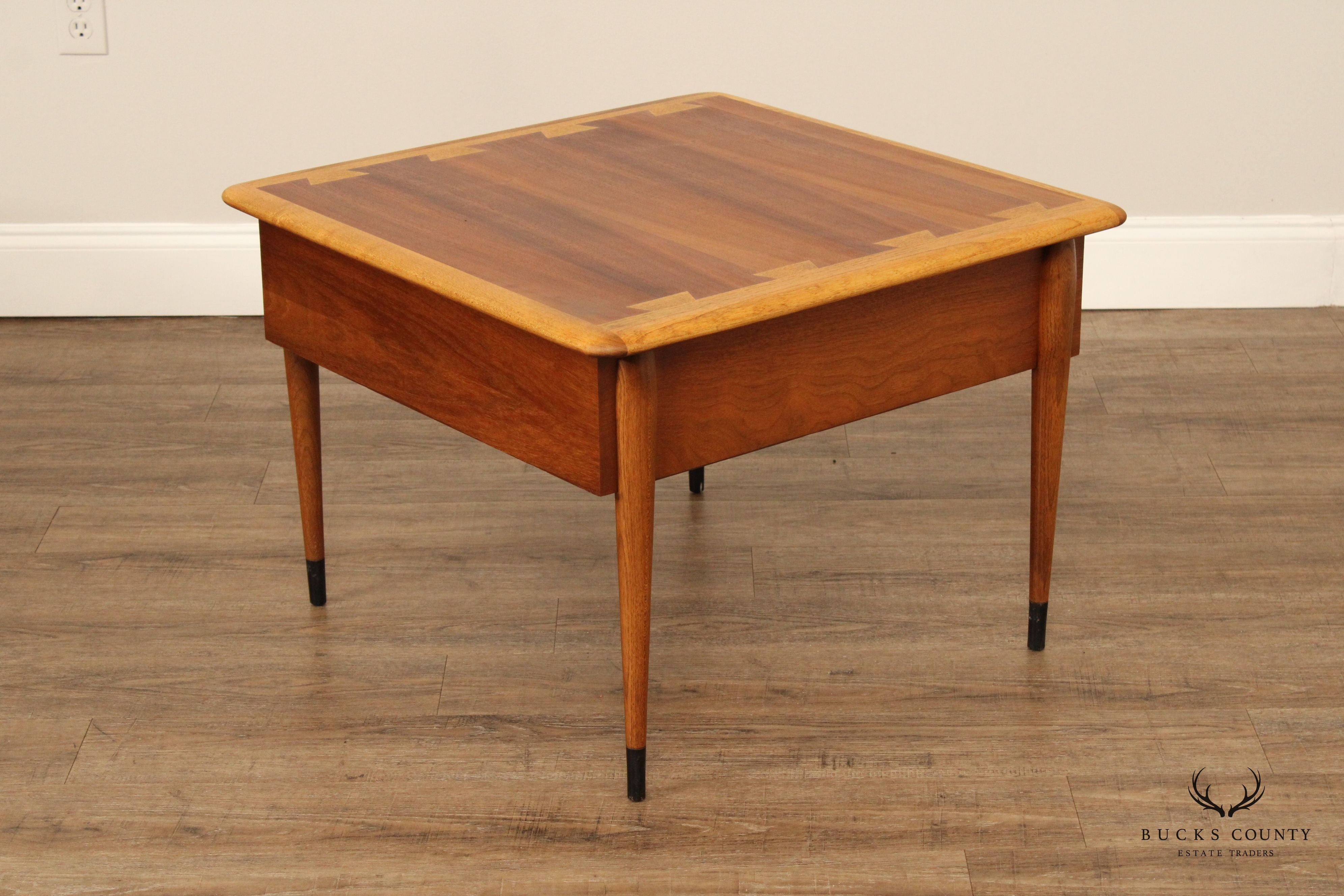 Lane Acclaim Mid Century Modern Walnut Side Table with Drawer