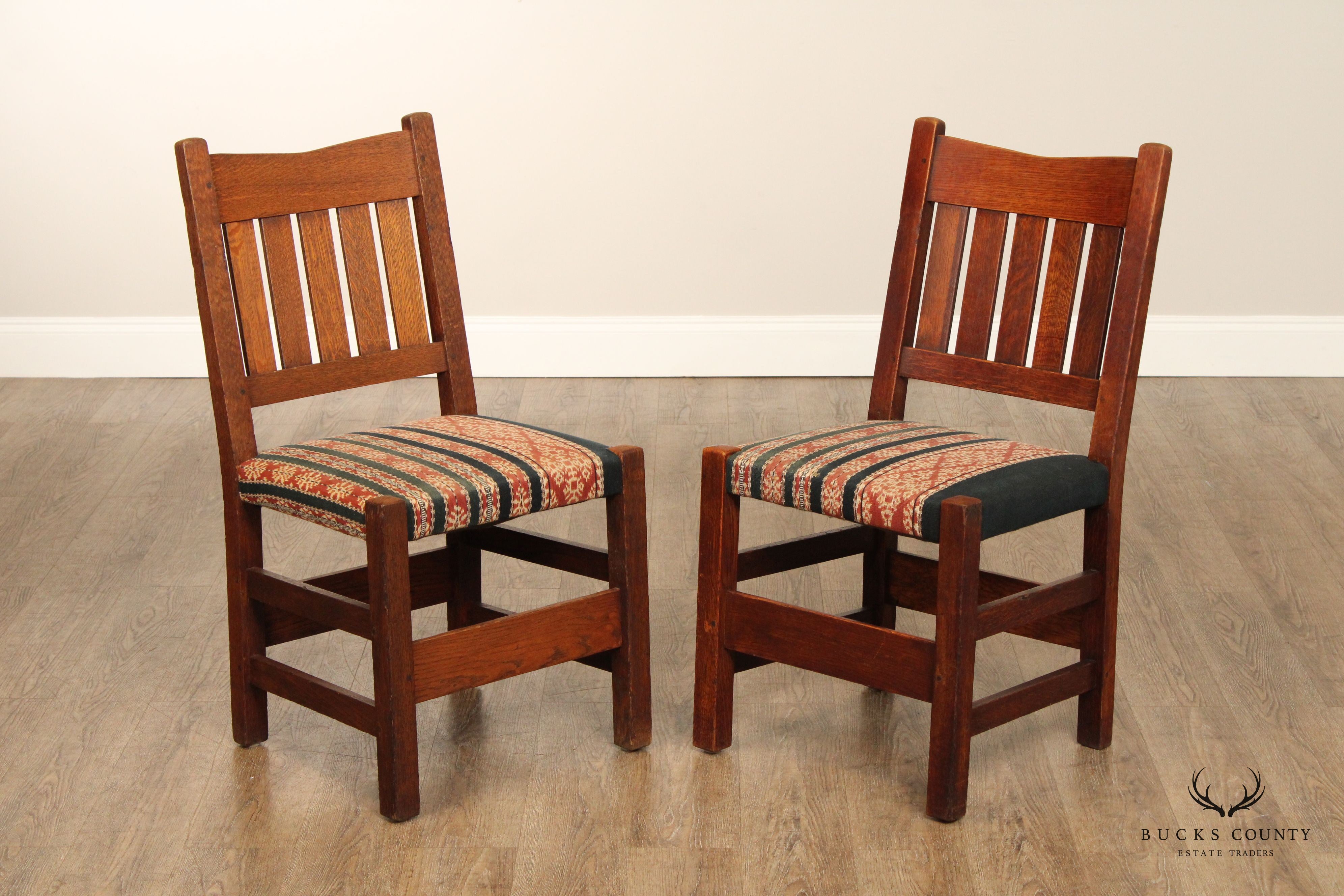 GUSTAV STICKLEY ANTIQUE MISSION PAIR OAK V BACK SIDE CHAIRS