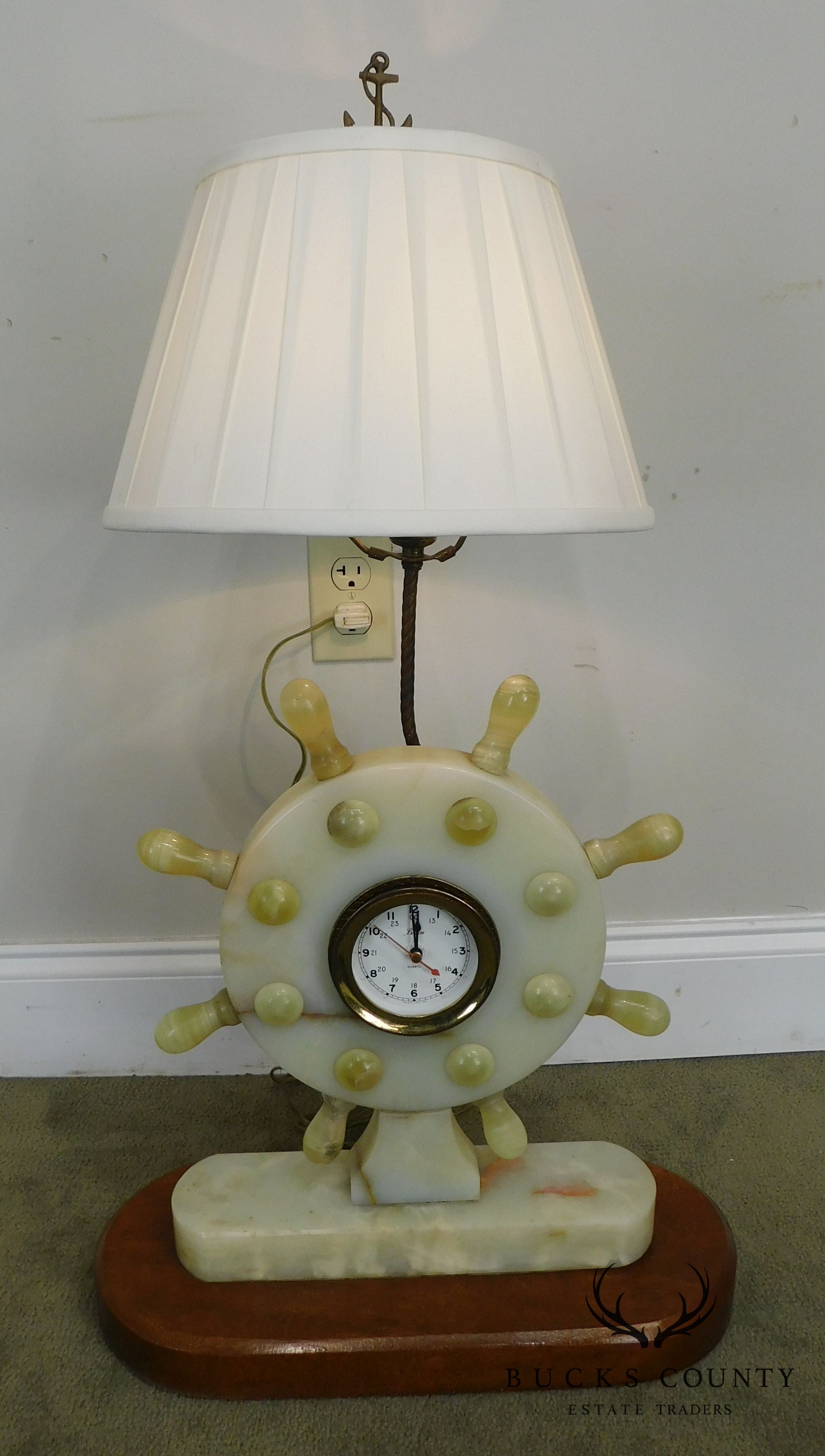 Vintage Nautical Onyx Ships Wheel Table Lamp Clock